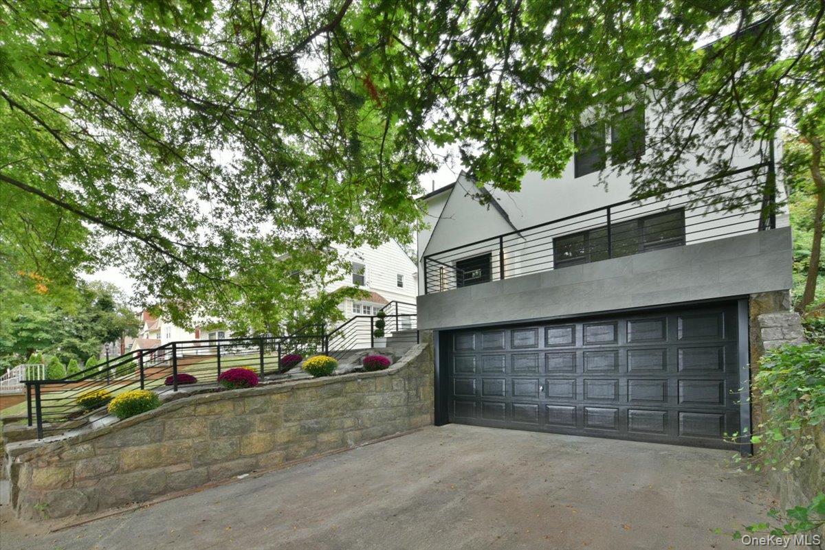 #5 photo, 19127 Foothill Avenue, クイーンズ区 Holliswood , NY 11423