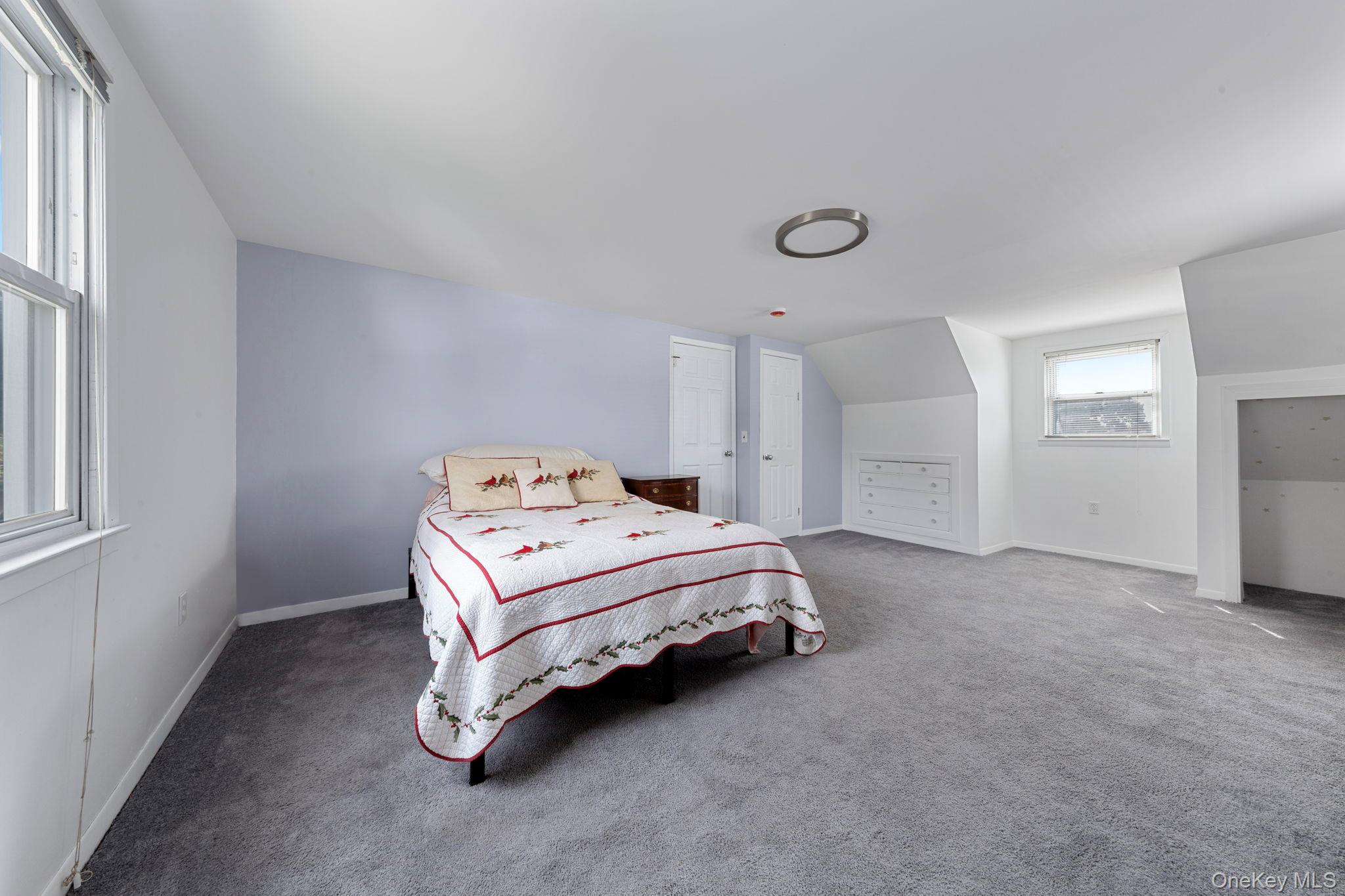 #13 photo, 7 Washington Street, Hicksville , NY 11801