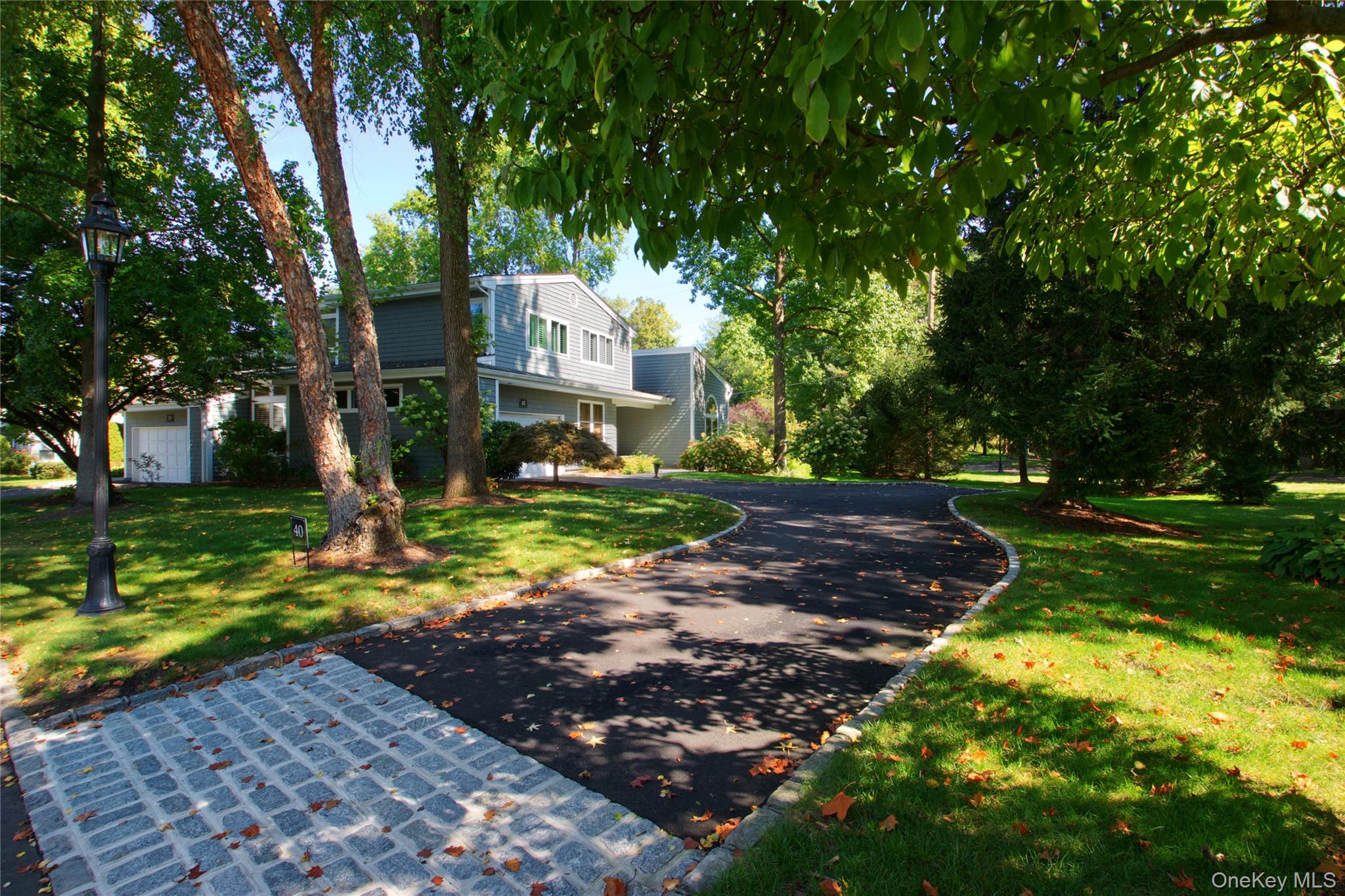 #2 photo, 40 Tiffany Circle, ナッソー郡 Manhasset , NY 11030