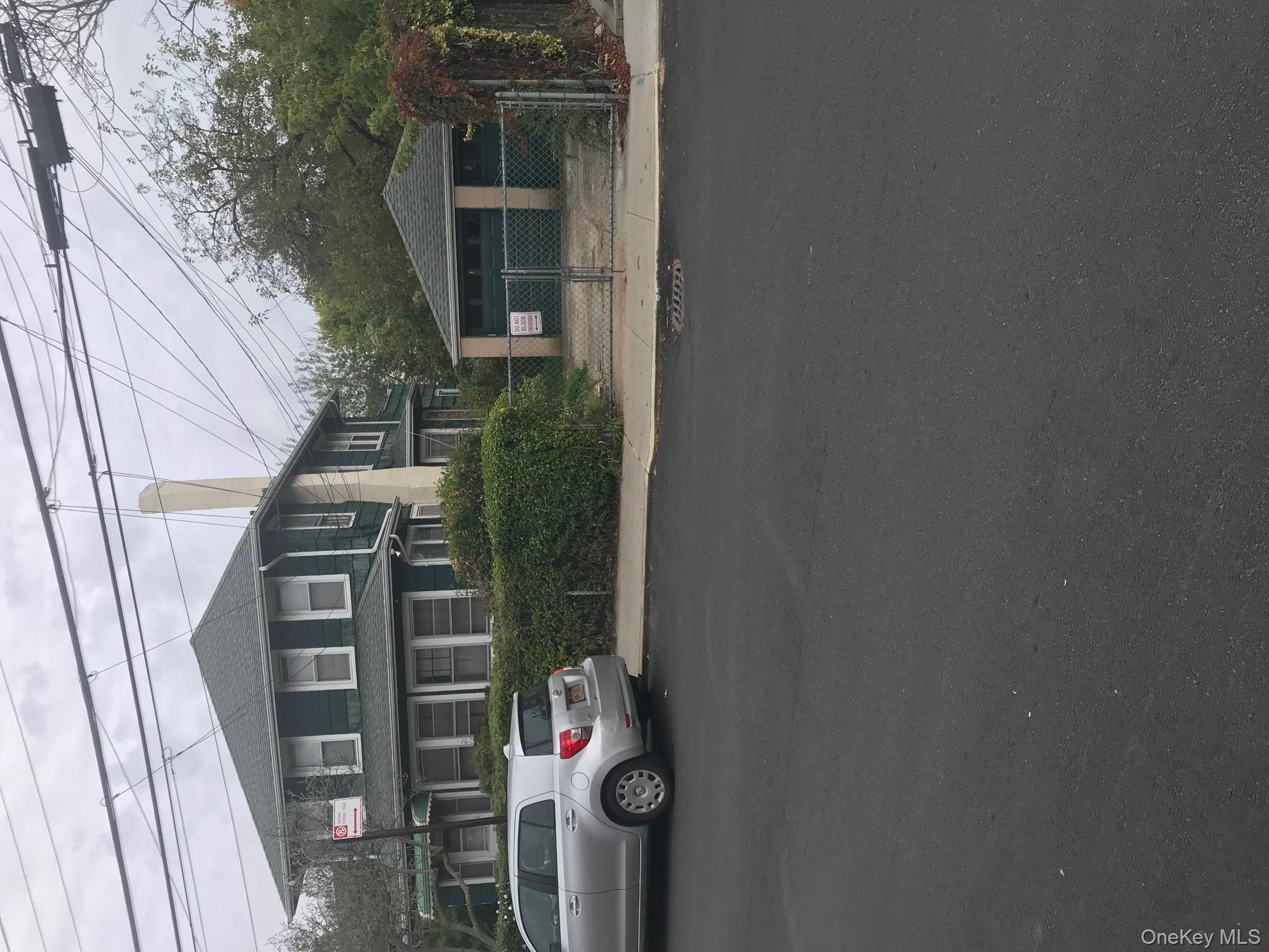 #1 photo, 598 Beach 19th Street, クイーンズ区 Far Rockaway , NY 11691