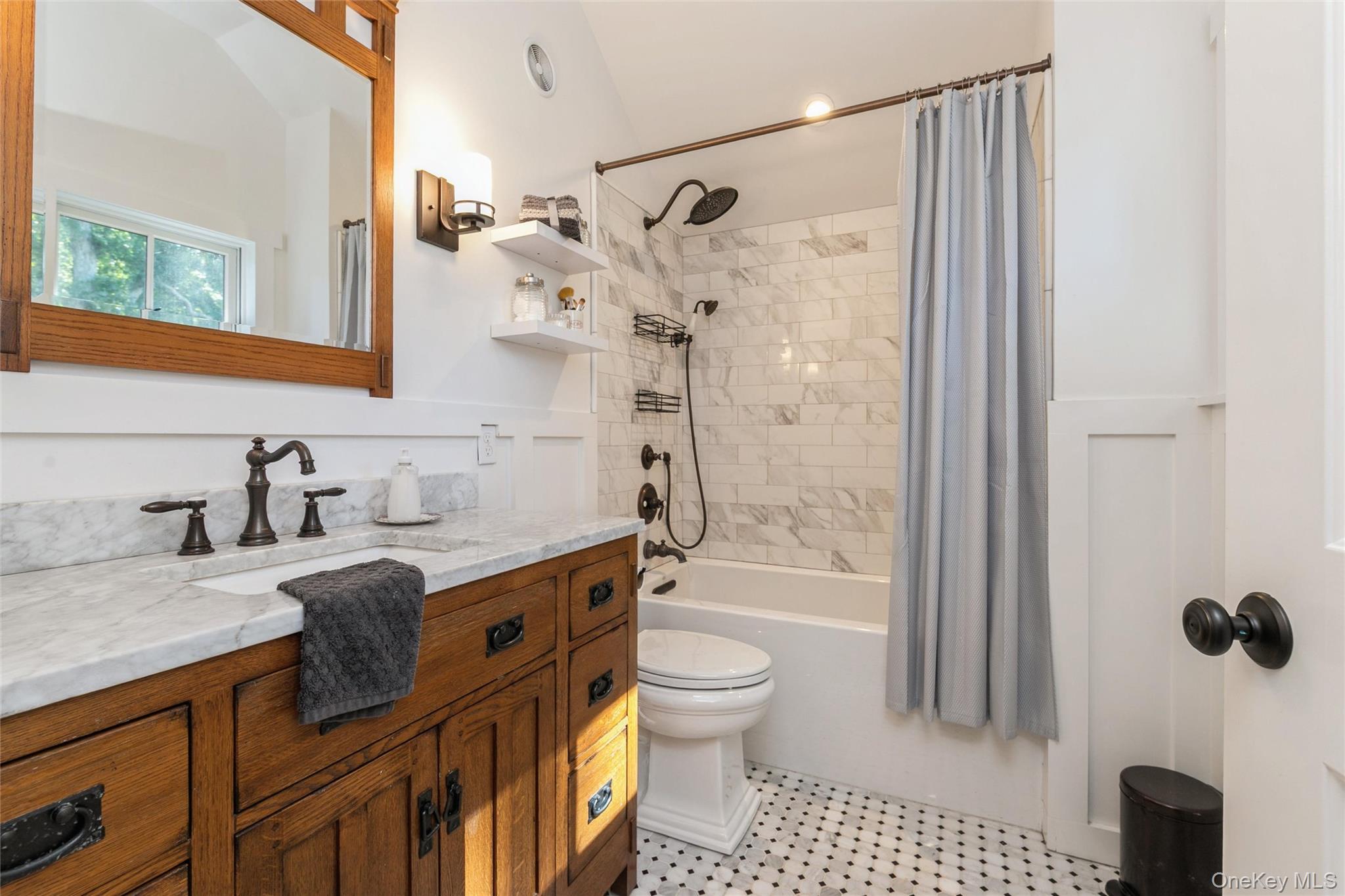 #18 photo, 240 Wicks Road, サフォーク郡 New Suffolk , NY 11956