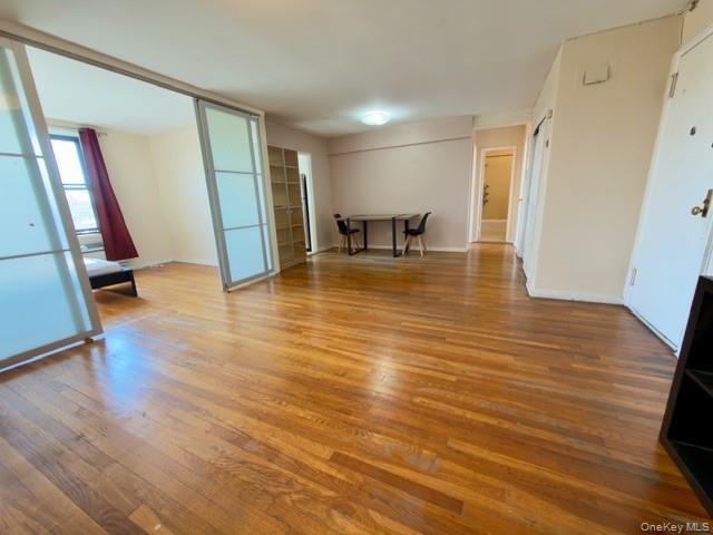 #16 photo, 63-95 Austin, クイーンズ区 Rego Park , NY 11374