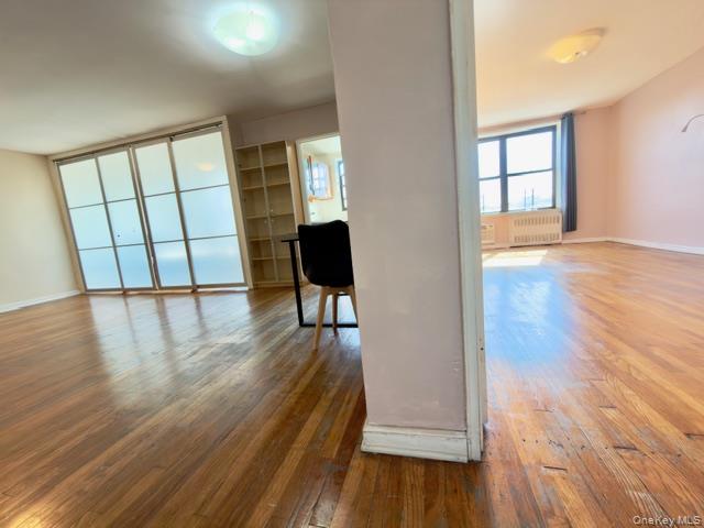 #8 photo, 63-95 Austin, クイーンズ区 Rego Park , NY 11374