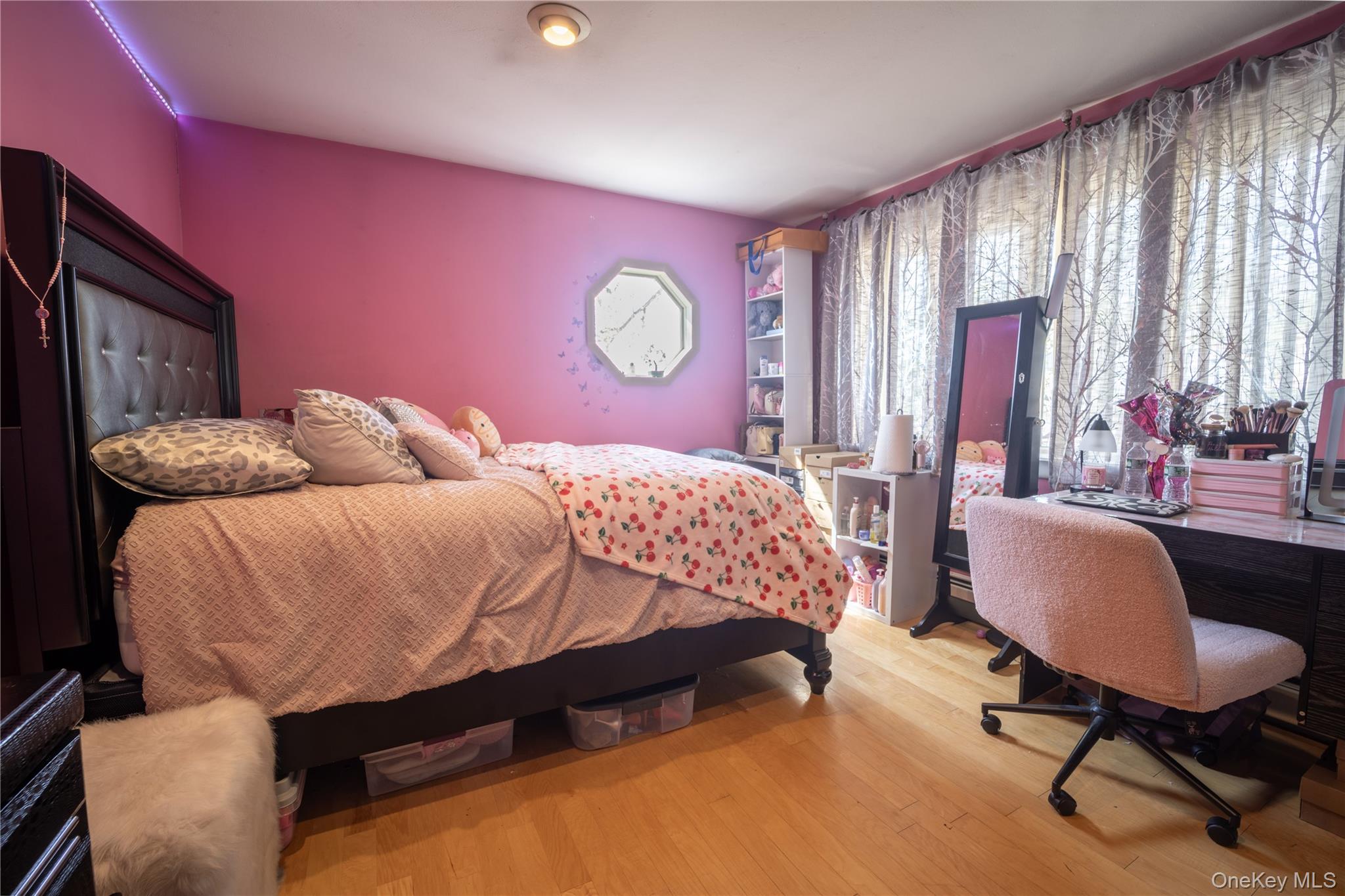 #15 photo, 3252 Waterbury Avenue, Bronx , NY 10465