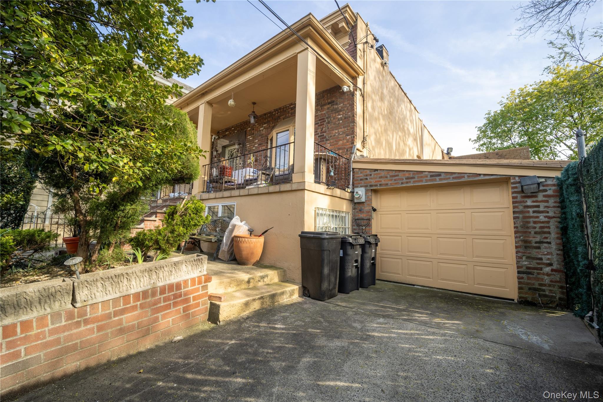 #3 photo, 3252 Waterbury Avenue, Bronx , NY 10465