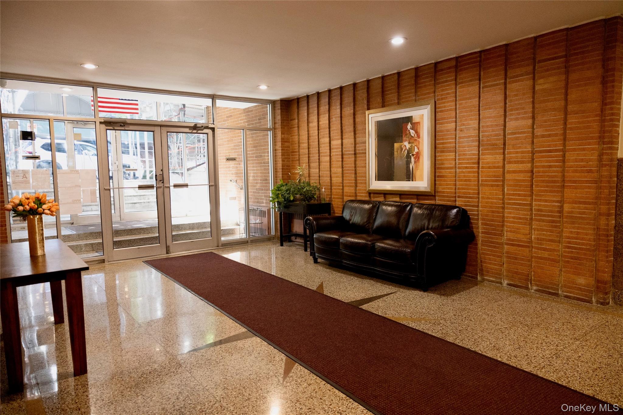 #9 photo, 3200 Netherland Avenue, Bronx , NY 10463