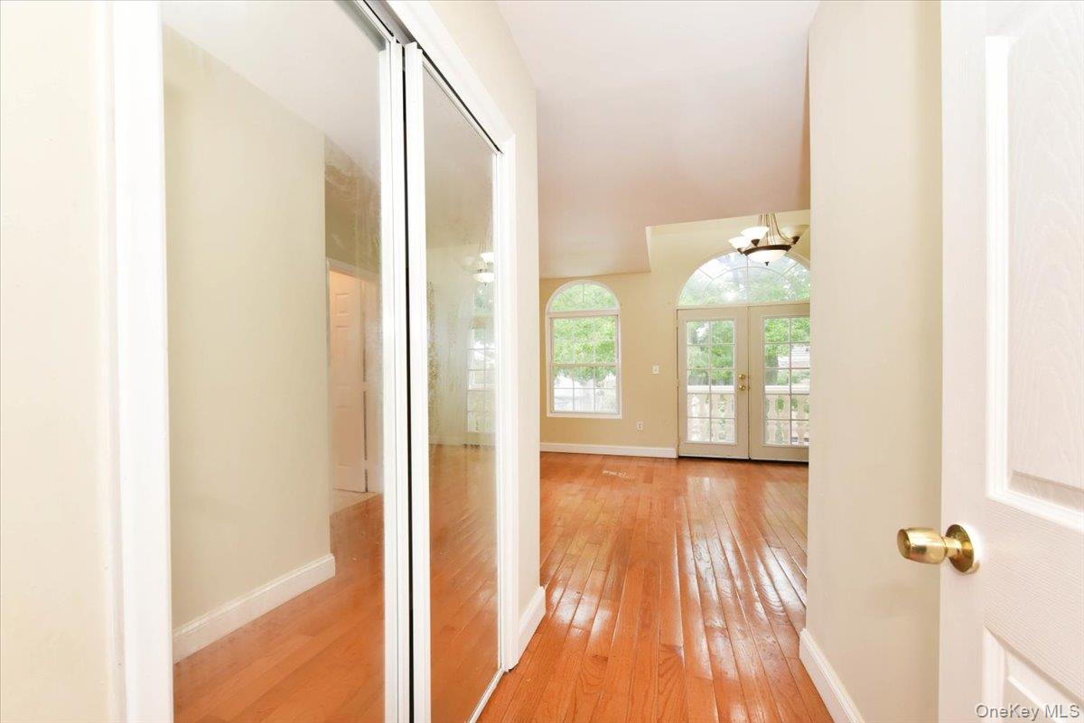 #19 photo, 8135 166th Street, Hillcrest (Queens) , NY 11432