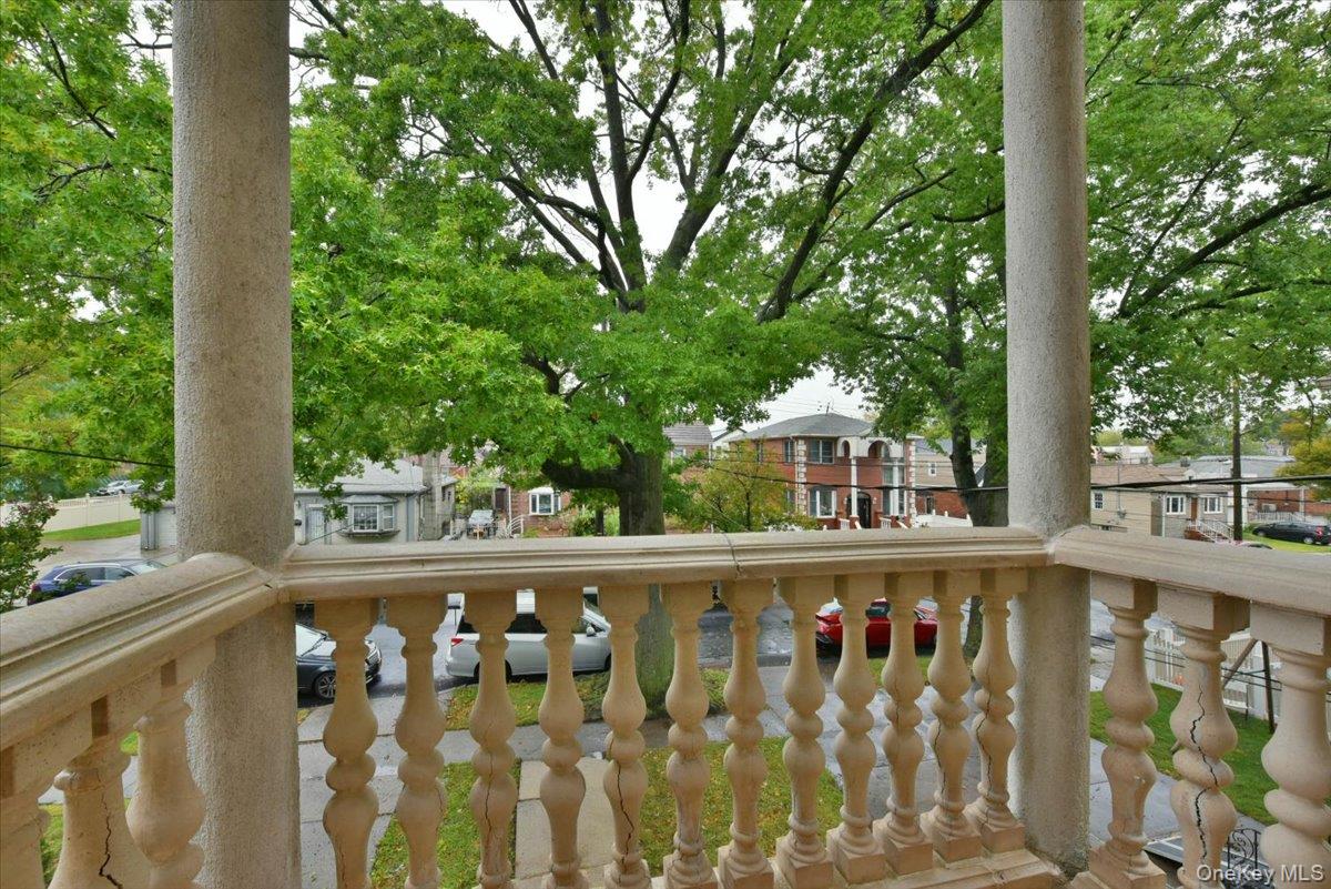 #4 photo, 8135 166th Street, Hillcrest (Queens) , NY 11432