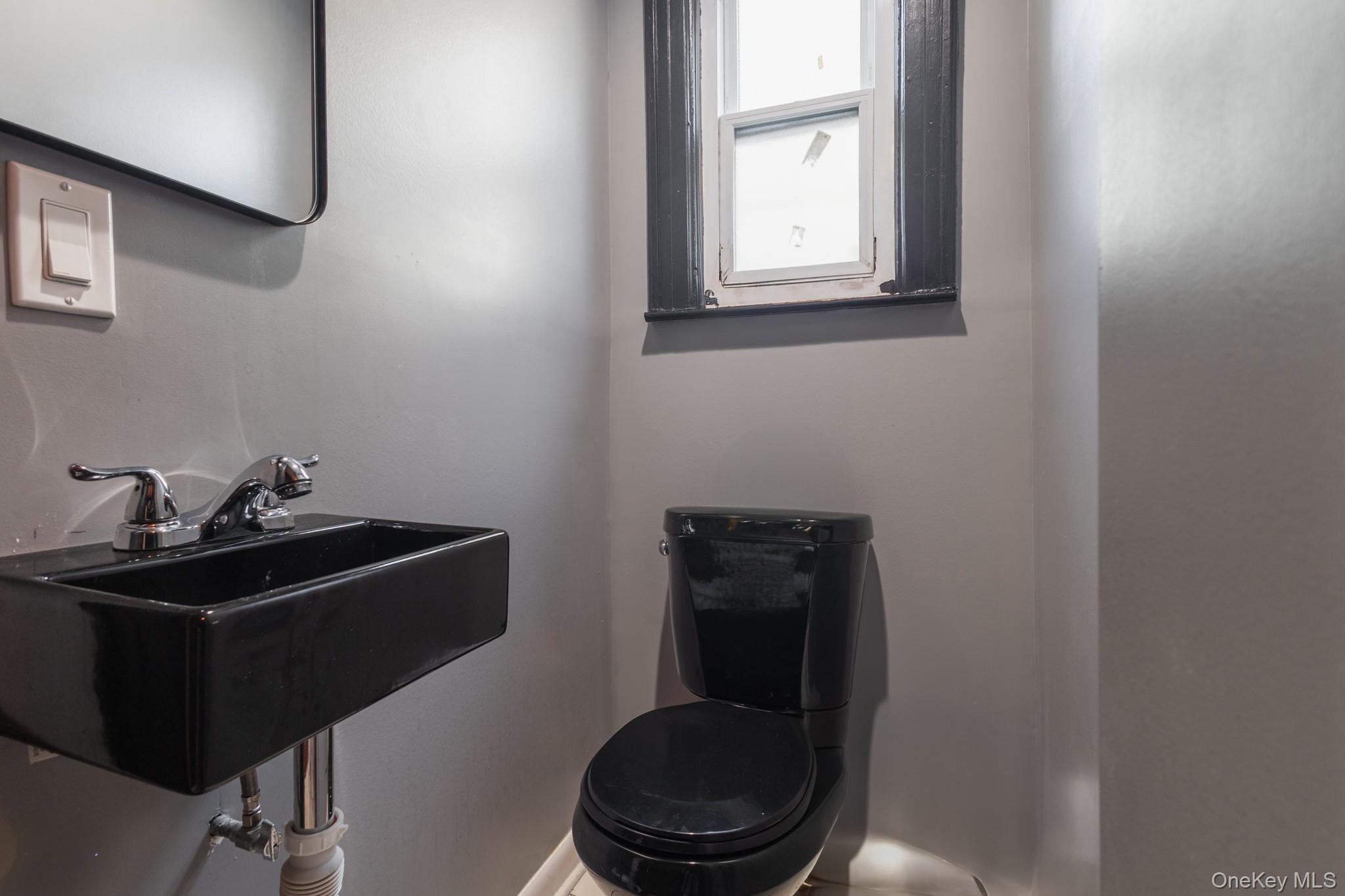 #14 photo, 135-01 232 Street, Laurelton , NY 11413