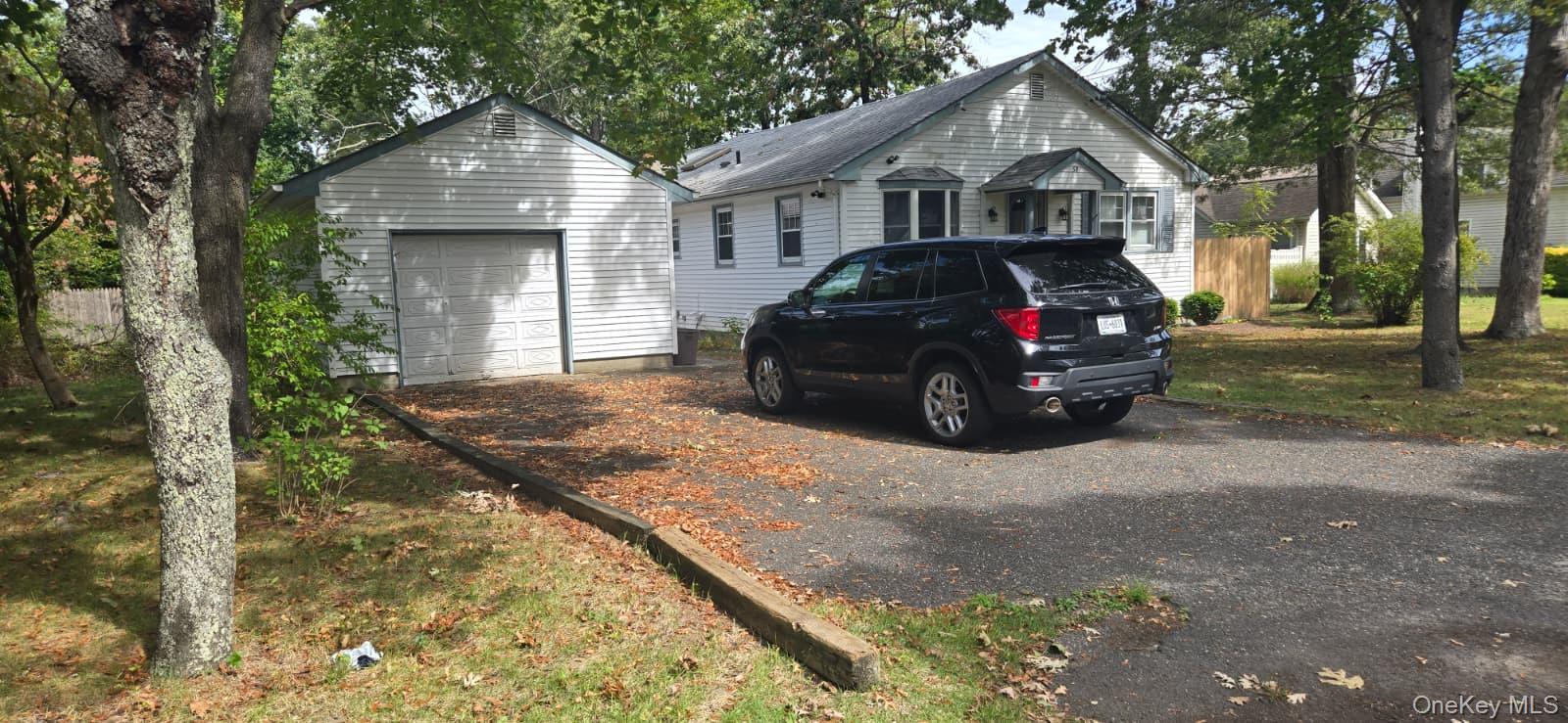 #19 photo, 51 Peconic Street, サフォーク郡 Selden , NY 11784