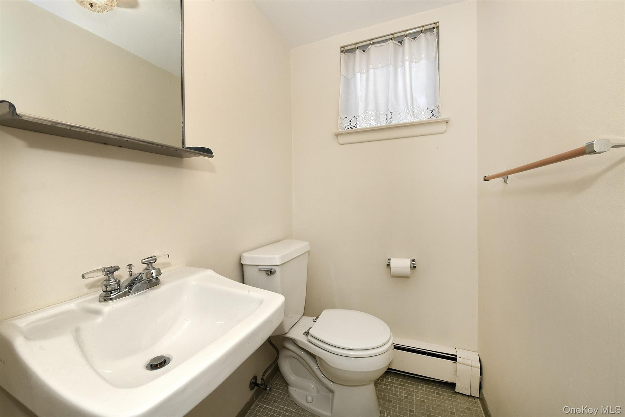 #12 photo, 812 3rd Street, East Northport , NY 11731