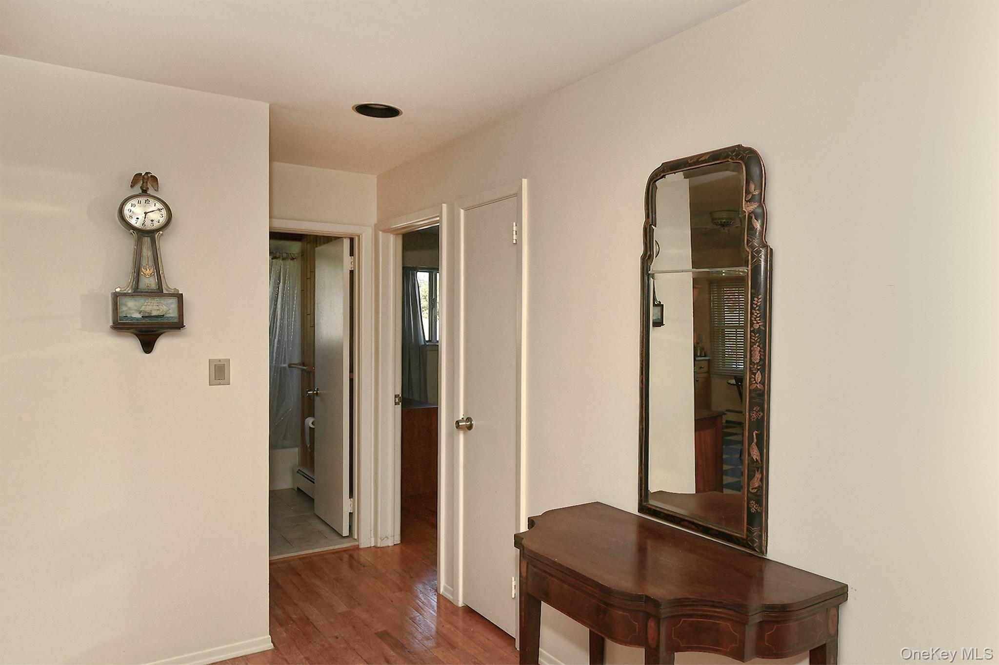 #5 photo, 812 3rd Street, East Northport , NY 11731