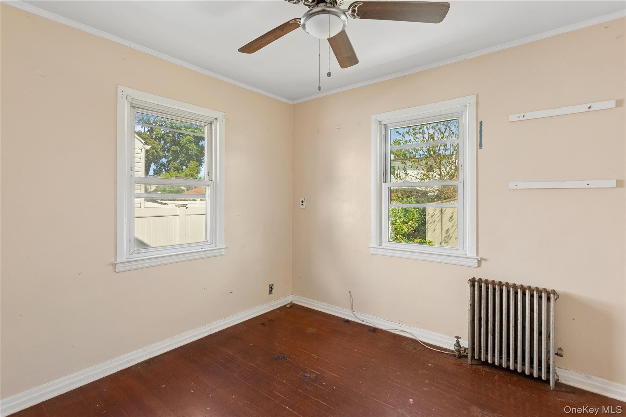 #11 photo, 335 Locust Avenue, ナッソー郡 Uniondale , NY 11553