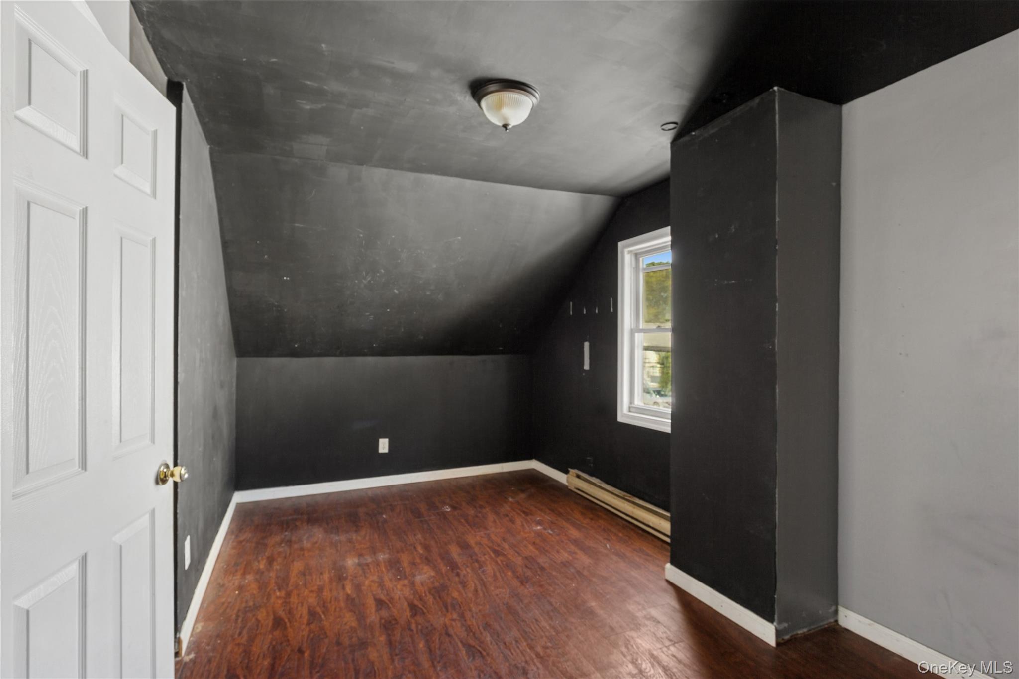 #15 photo, 335 Locust Avenue, ナッソー郡 Uniondale , NY 11553