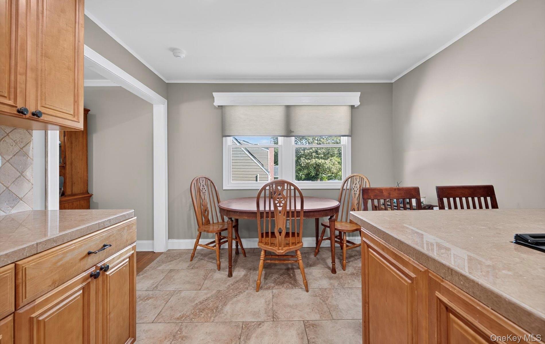 #13 photo, 376 Clay Pitts Road, East Northport , NY 11731