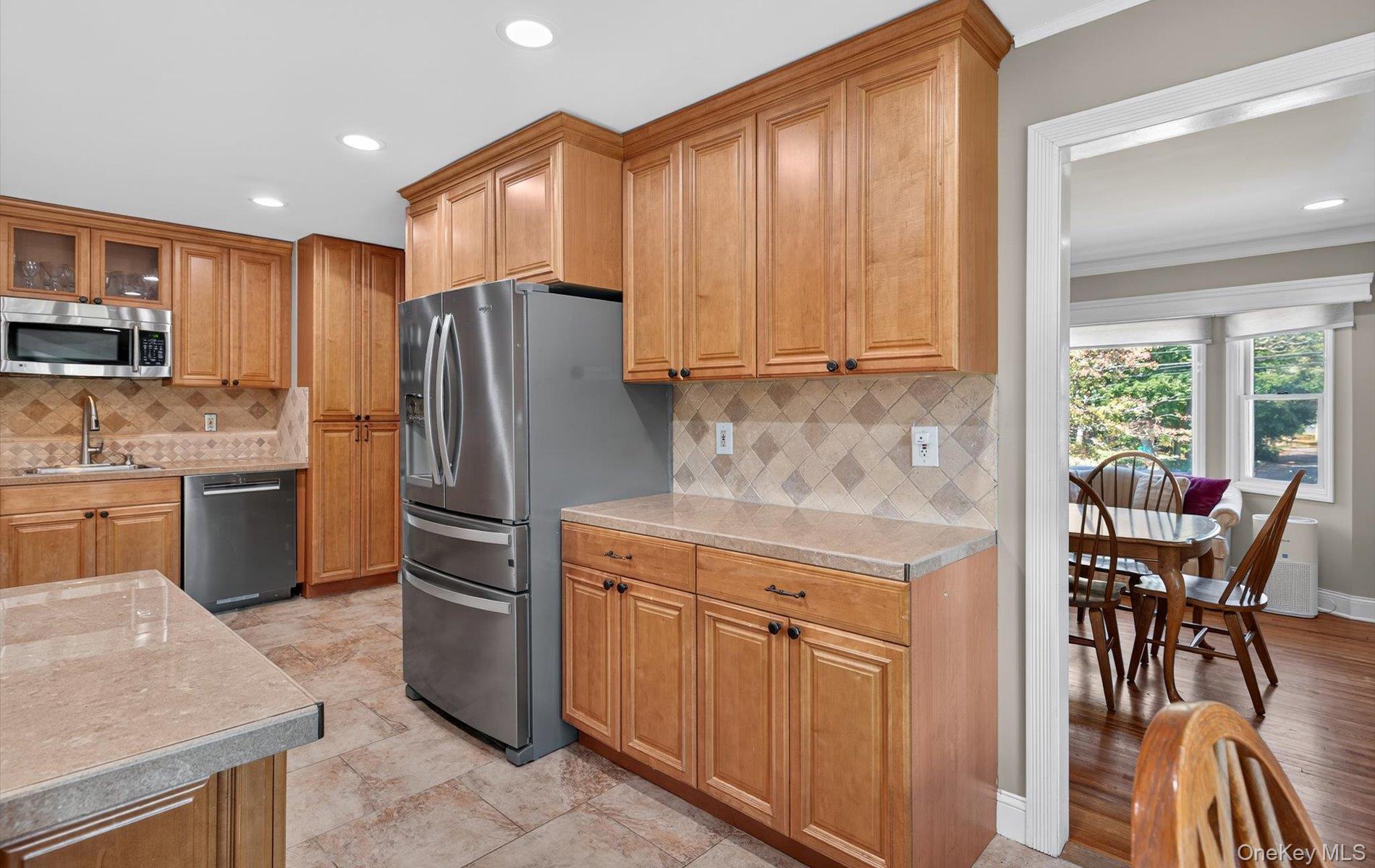 #15 photo, 376 Clay Pitts Road, East Northport , NY 11731