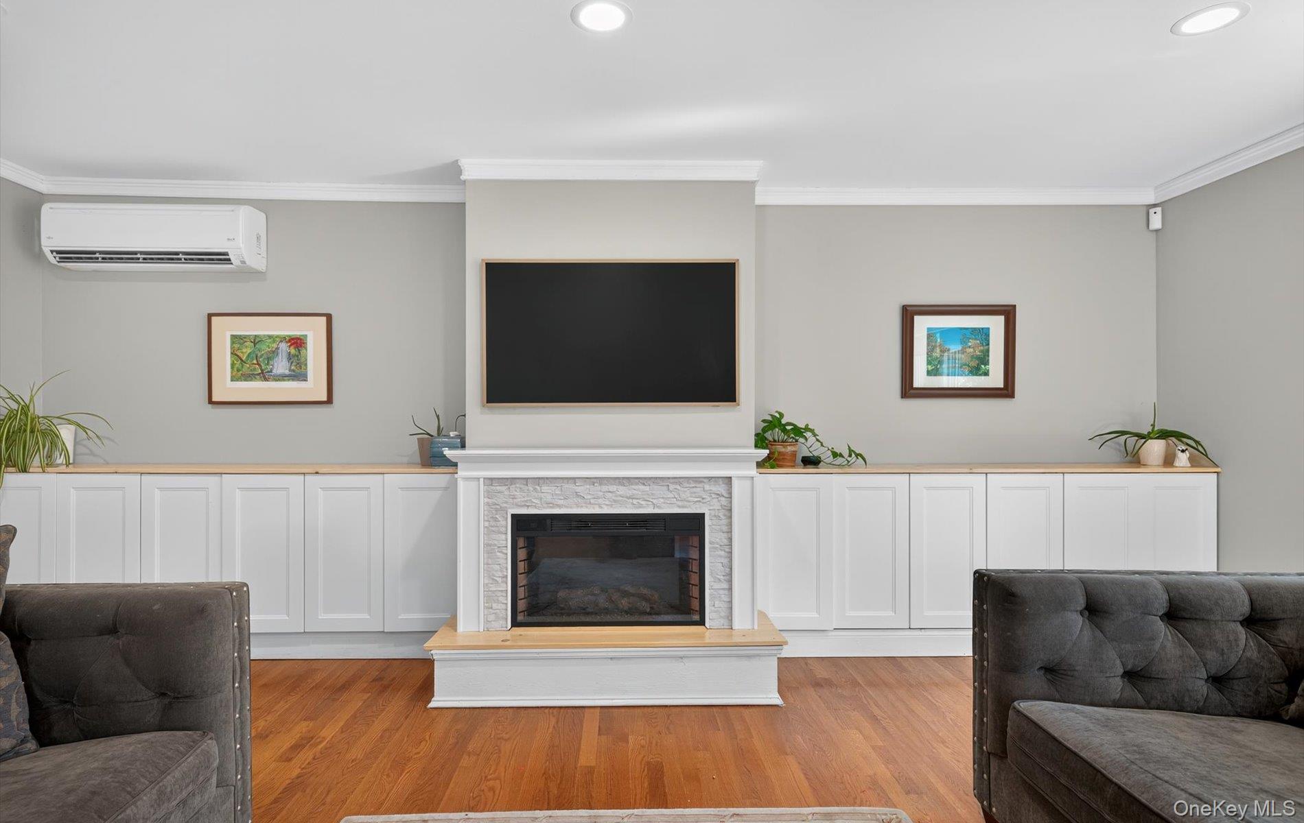 #9 photo, 376 Clay Pitts Road, East Northport , NY 11731