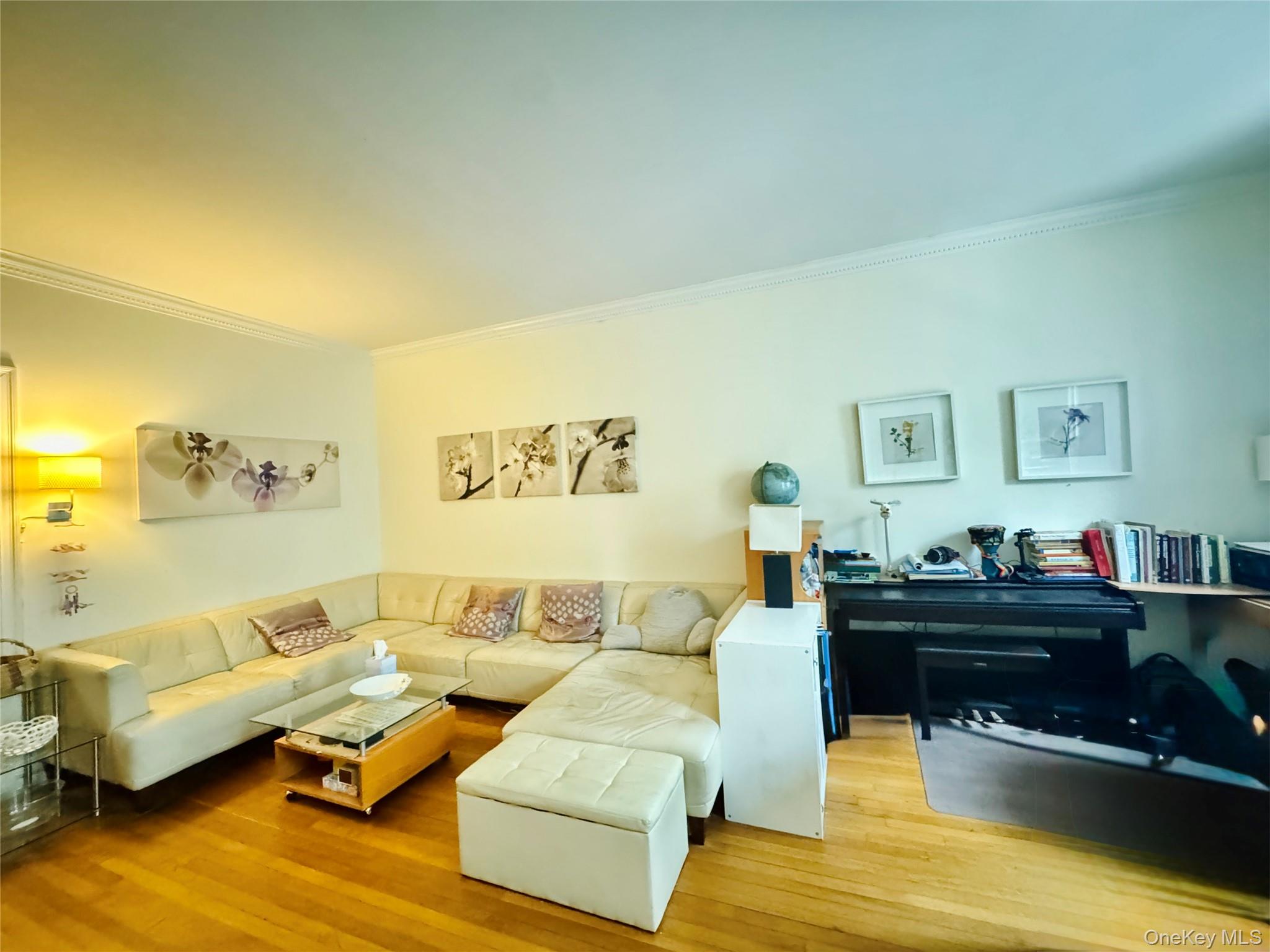 #4 photo, 117-14 Union Turnpike, クイーンズ区 Kew Gardens , NY 11415