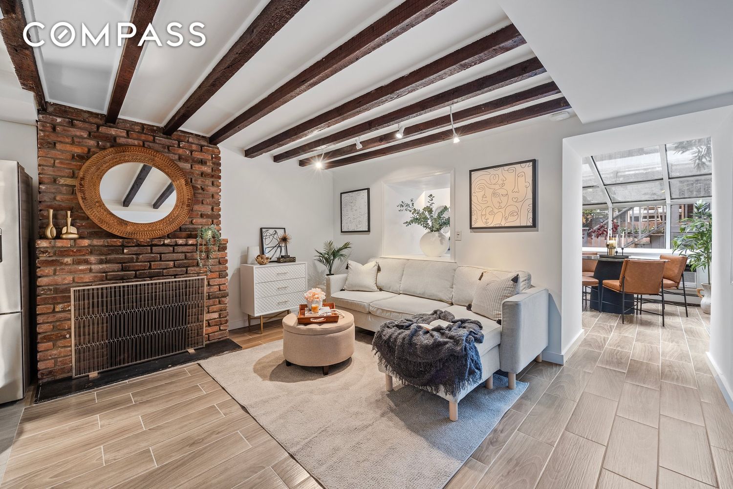 #1 photo, 261 W 71st Street, Upper West Side , NY 10023