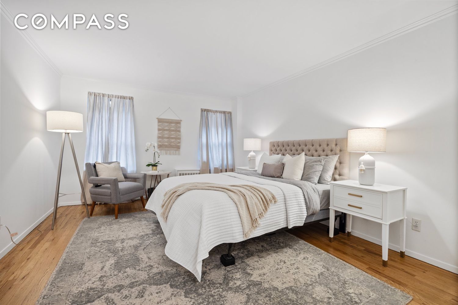 #14 photo, 261 W 71st Street, Upper West Side , NY 10023