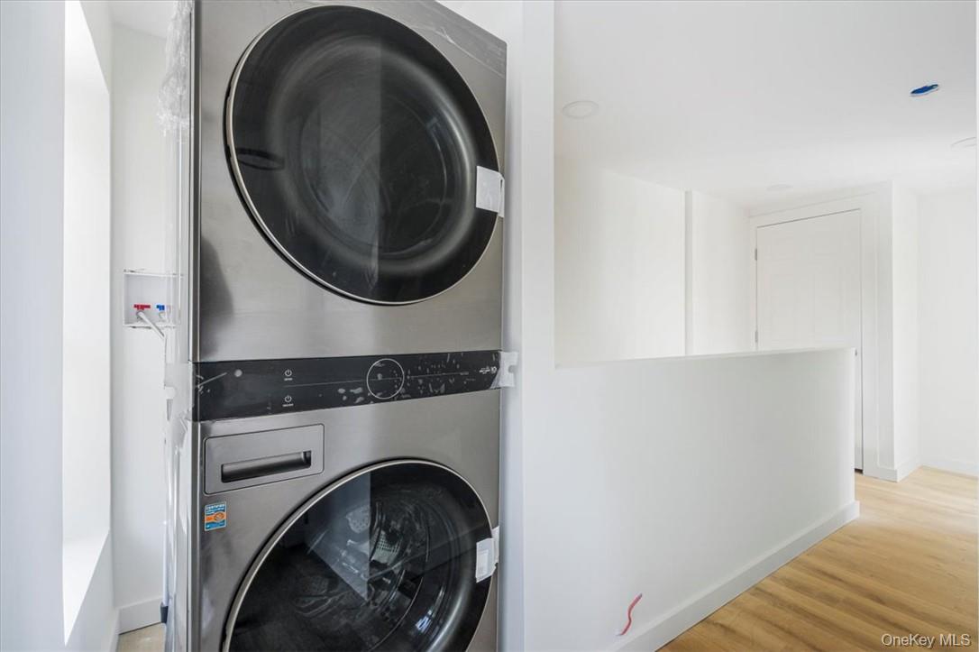 #7 photo, 9 Dubois Street, Kingston , NY 12401