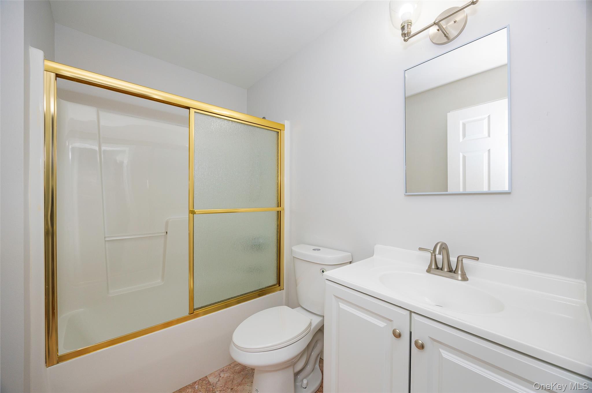 #15 photo, 15 Pond Street, Poughkeepsie , NY 12603