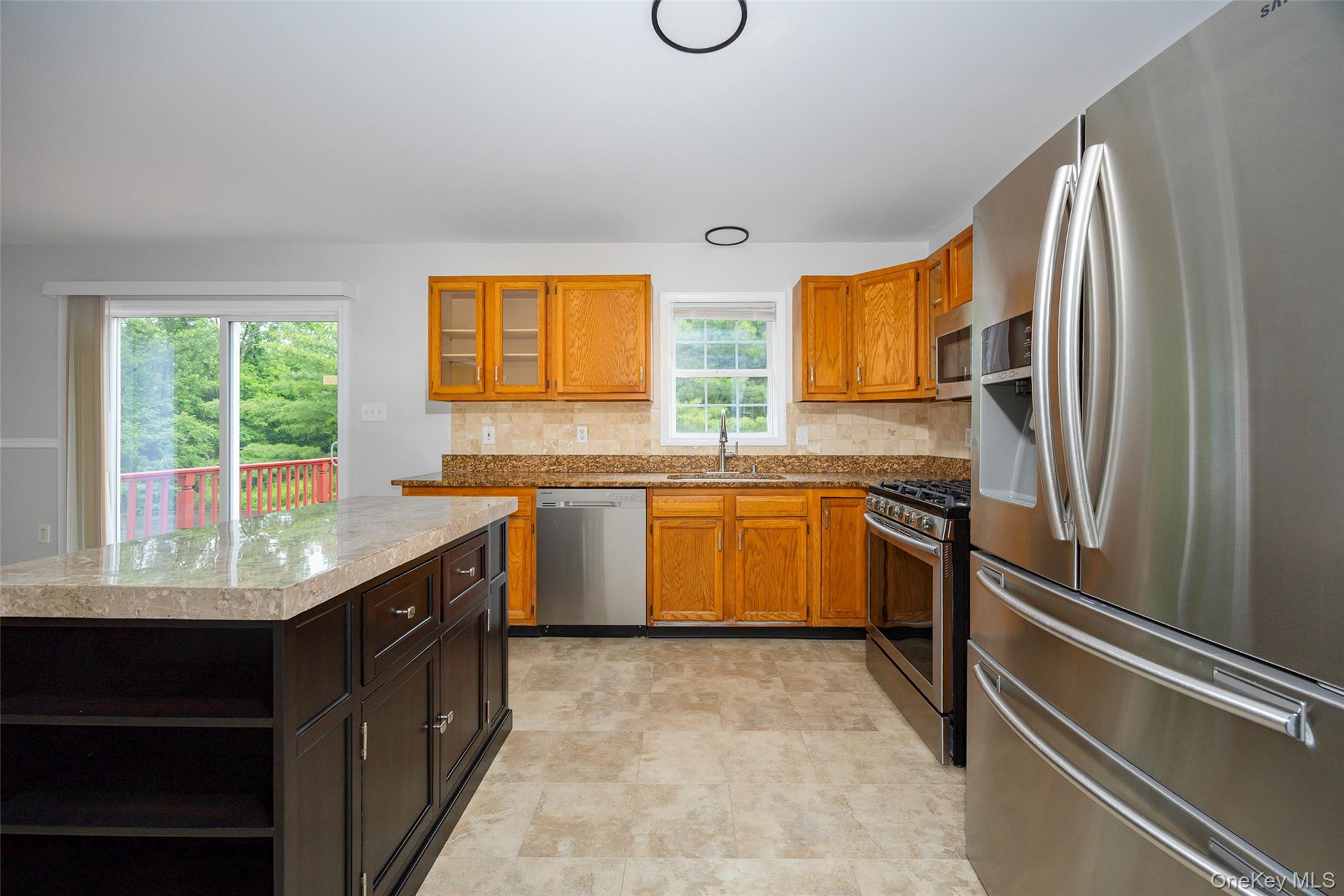 #4 photo, 15 Pond Street, Poughkeepsie , NY 12603