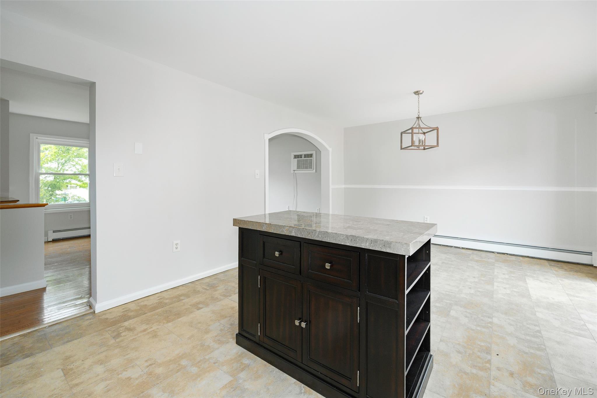 #5 photo, 15 Pond Street, Poughkeepsie , NY 12603