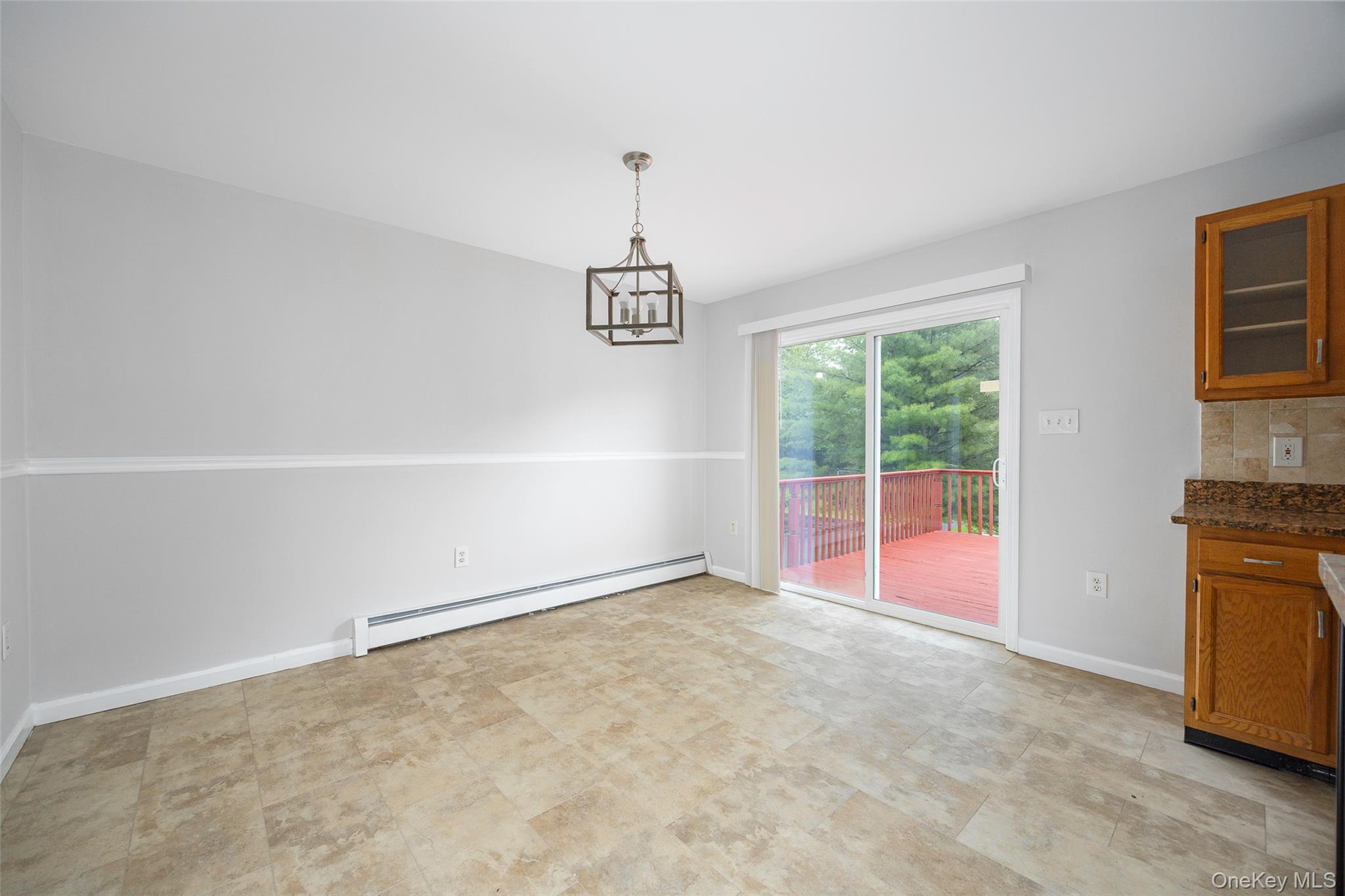 #7 photo, 15 Pond Street, Poughkeepsie , NY 12603