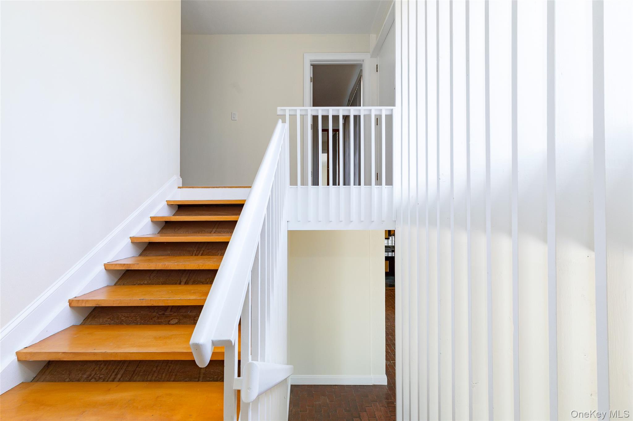 #16 photo, 7 Ferris Lane, Poughkeepsie , NY 12601