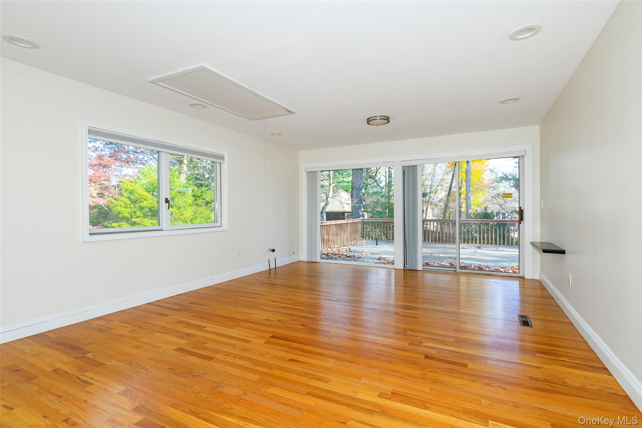 #20 photo, 7 Ferris Lane, Poughkeepsie , NY 12601