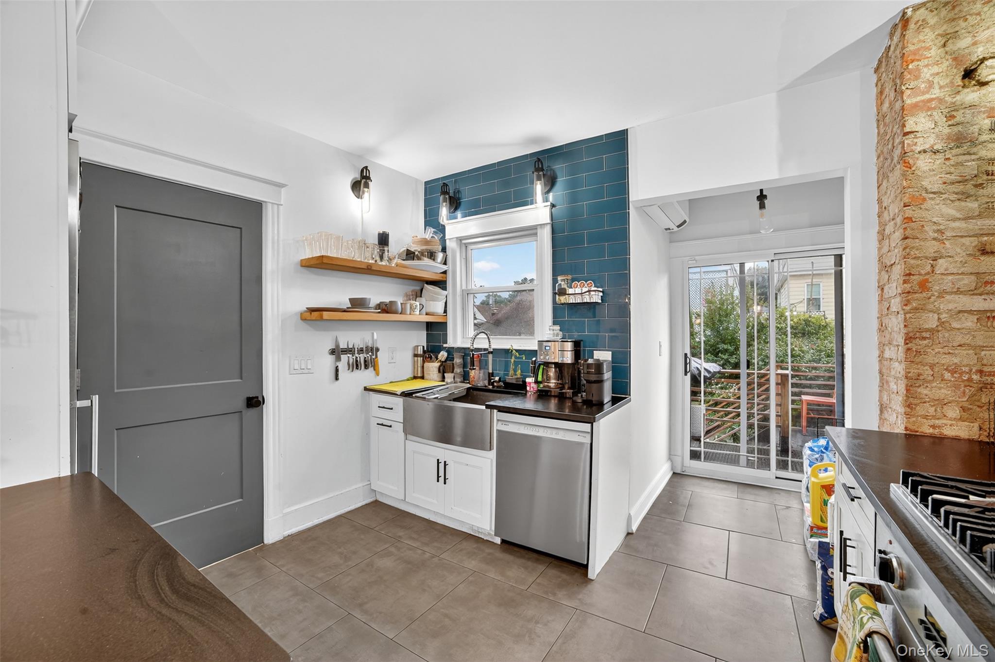 #13 photo, 146 Beechwood Avenue, Mount Vernon , NY 10553