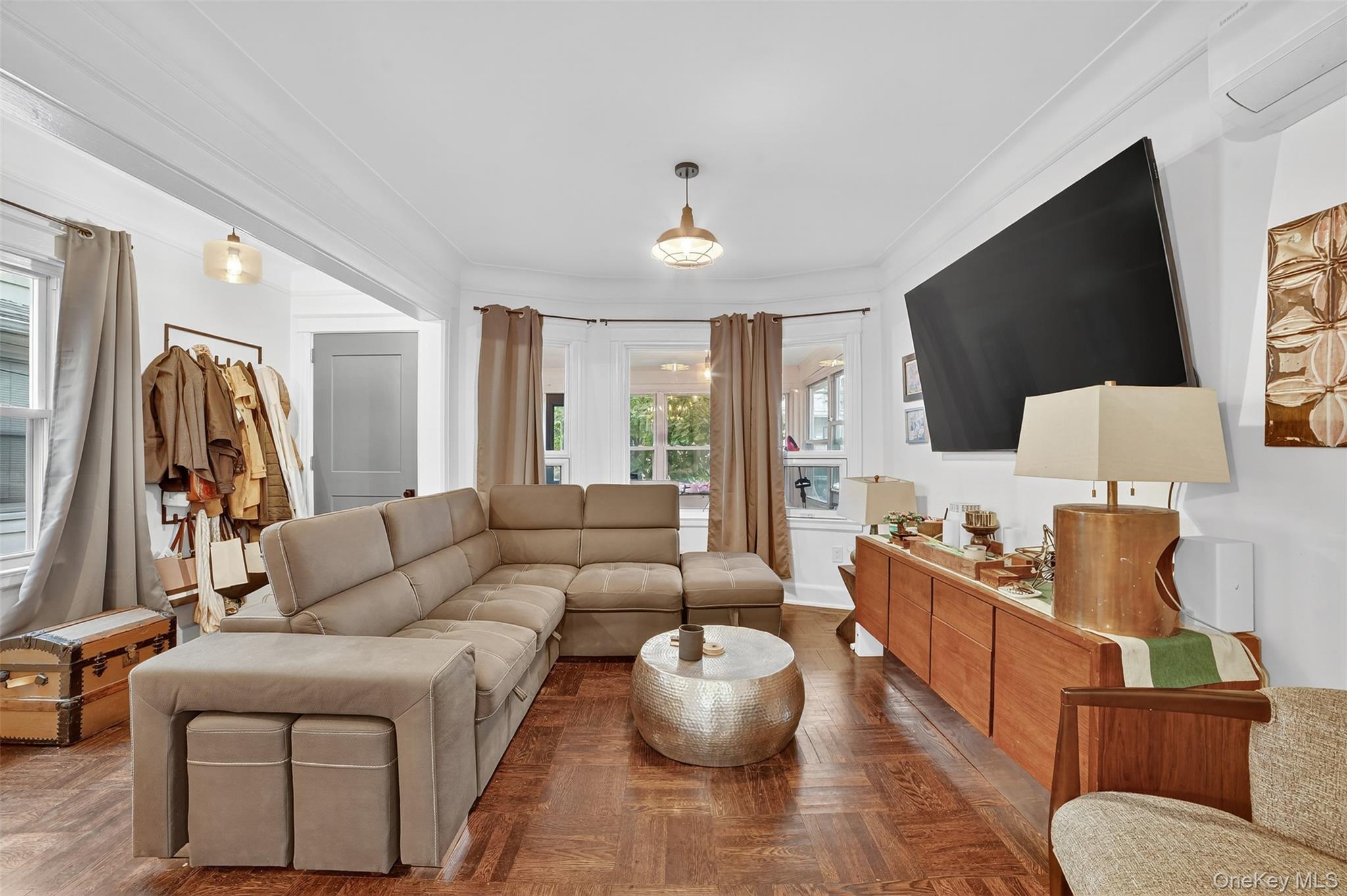 #7 photo, 146 Beechwood Avenue, Mount Vernon , NY 10553