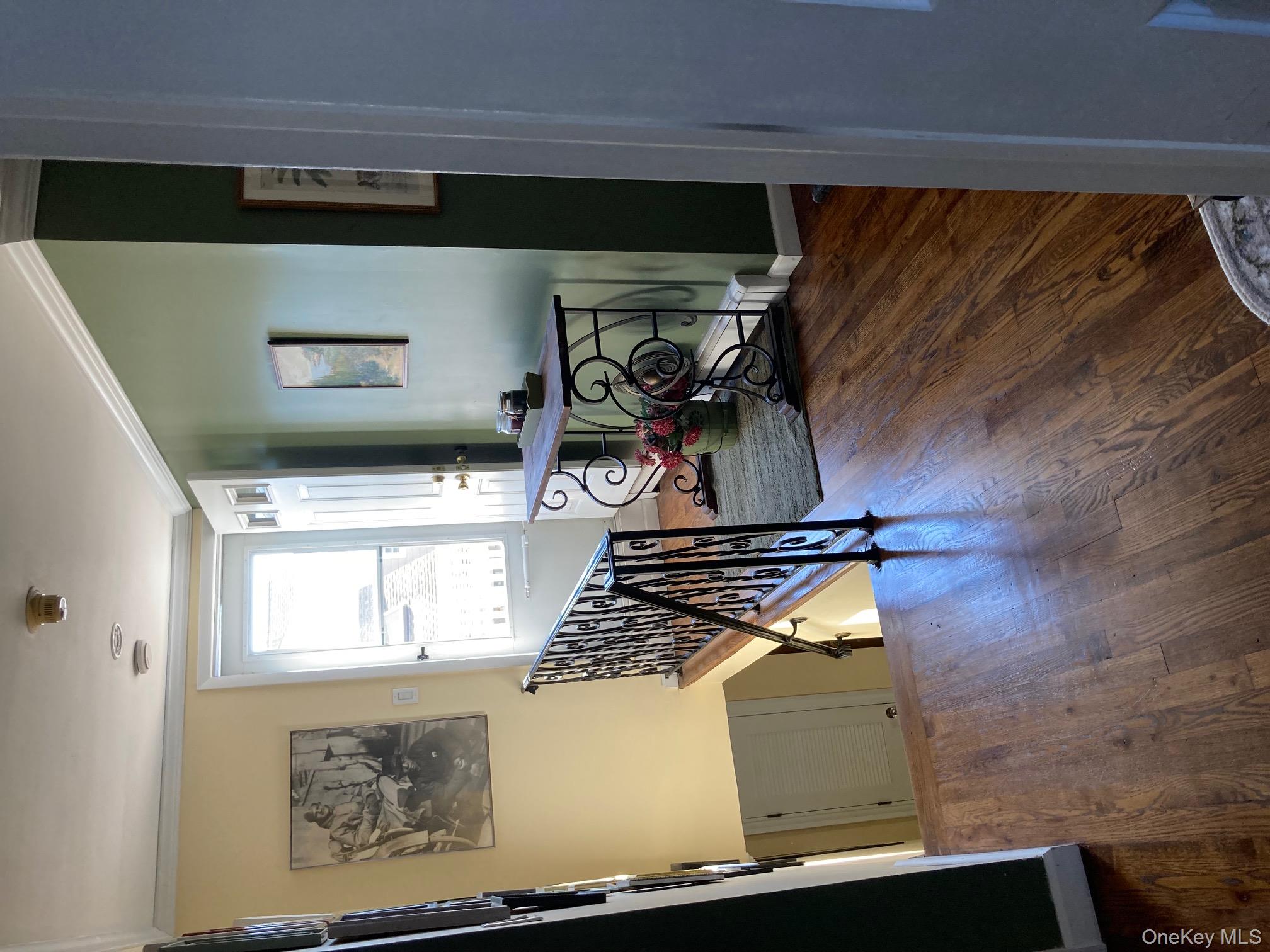 #20 photo, 87 Armour Street, Long Beach , NY 11561