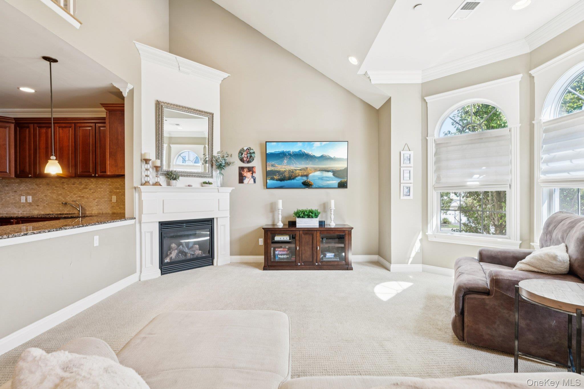 #7 photo, 808 Emily Drive, サフォーク郡 Patchogue , NY 11772