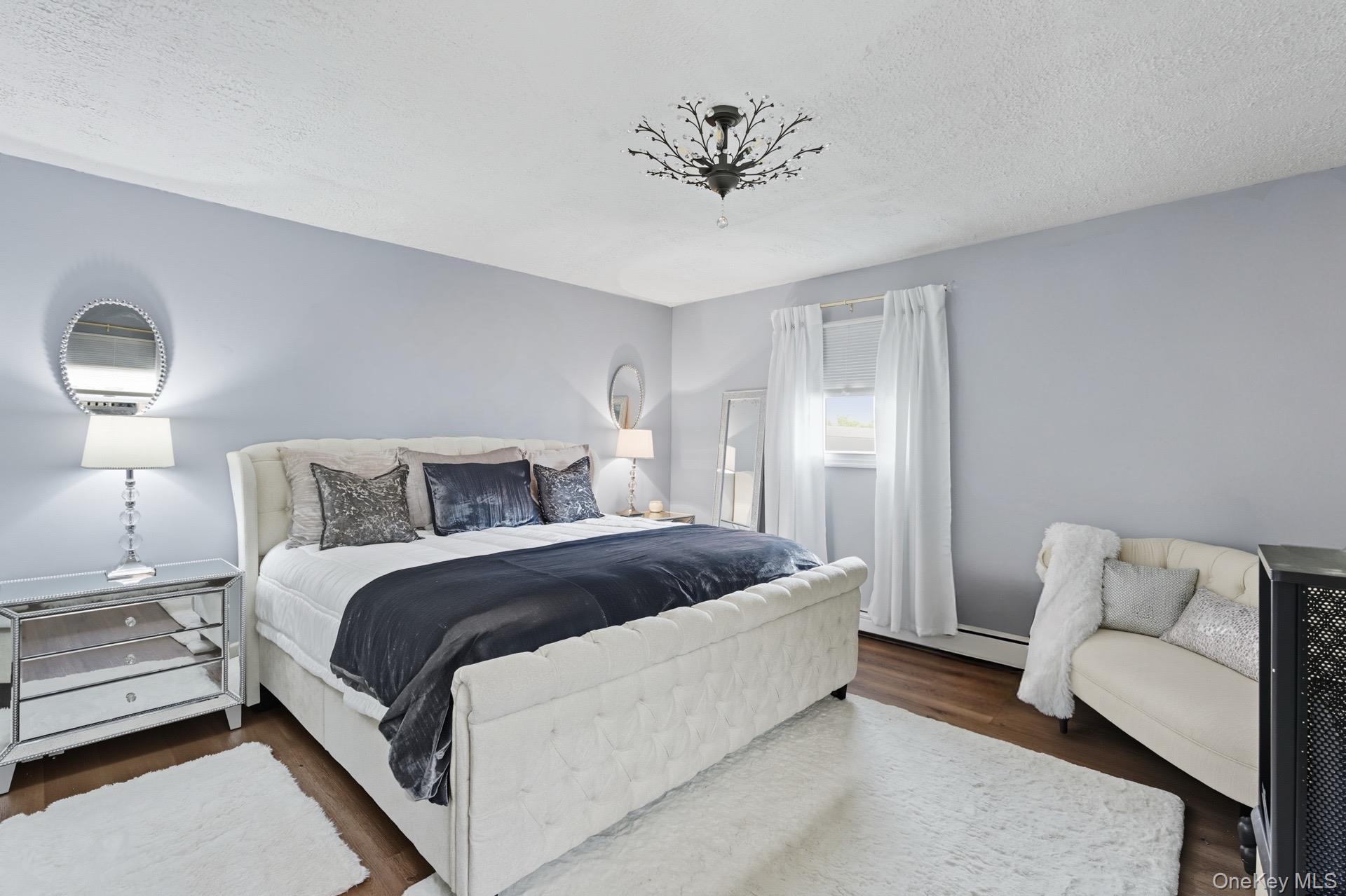 #13 photo, 70 Trafalgar Drive, מחוז סאפוק Shirley , NY 11967