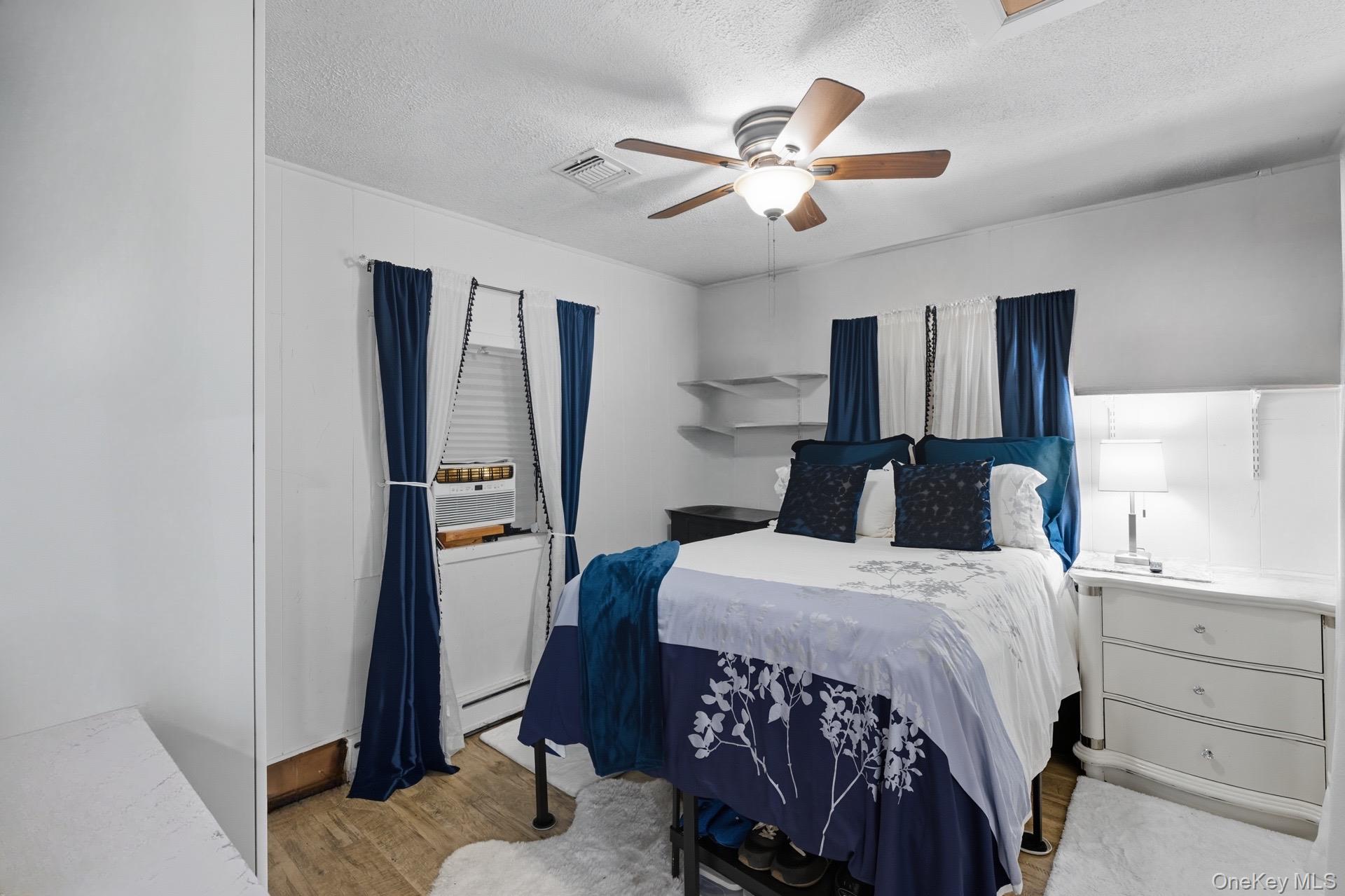 #16 photo, 70 Trafalgar Drive, מחוז סאפוק Shirley , NY 11967