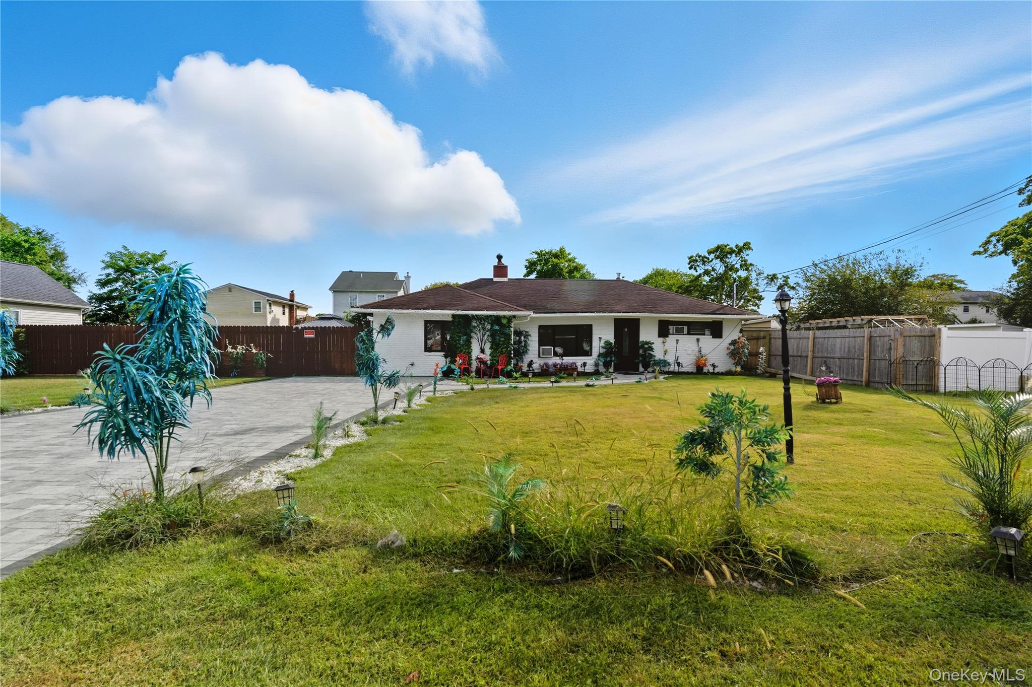 #3 photo, 70 Trafalgar Drive, מחוז סאפוק Shirley , NY 11967