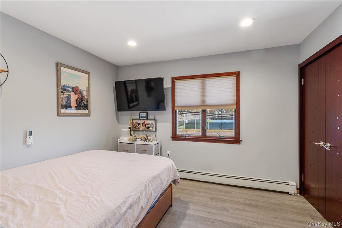 #19 photo, 3822 Greentree Drive, Oceanside , NY 11572