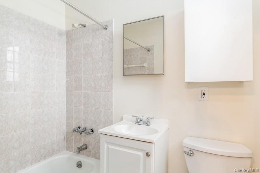 #3 photo, 41-32 53rd Street, Flushing , NY 11377