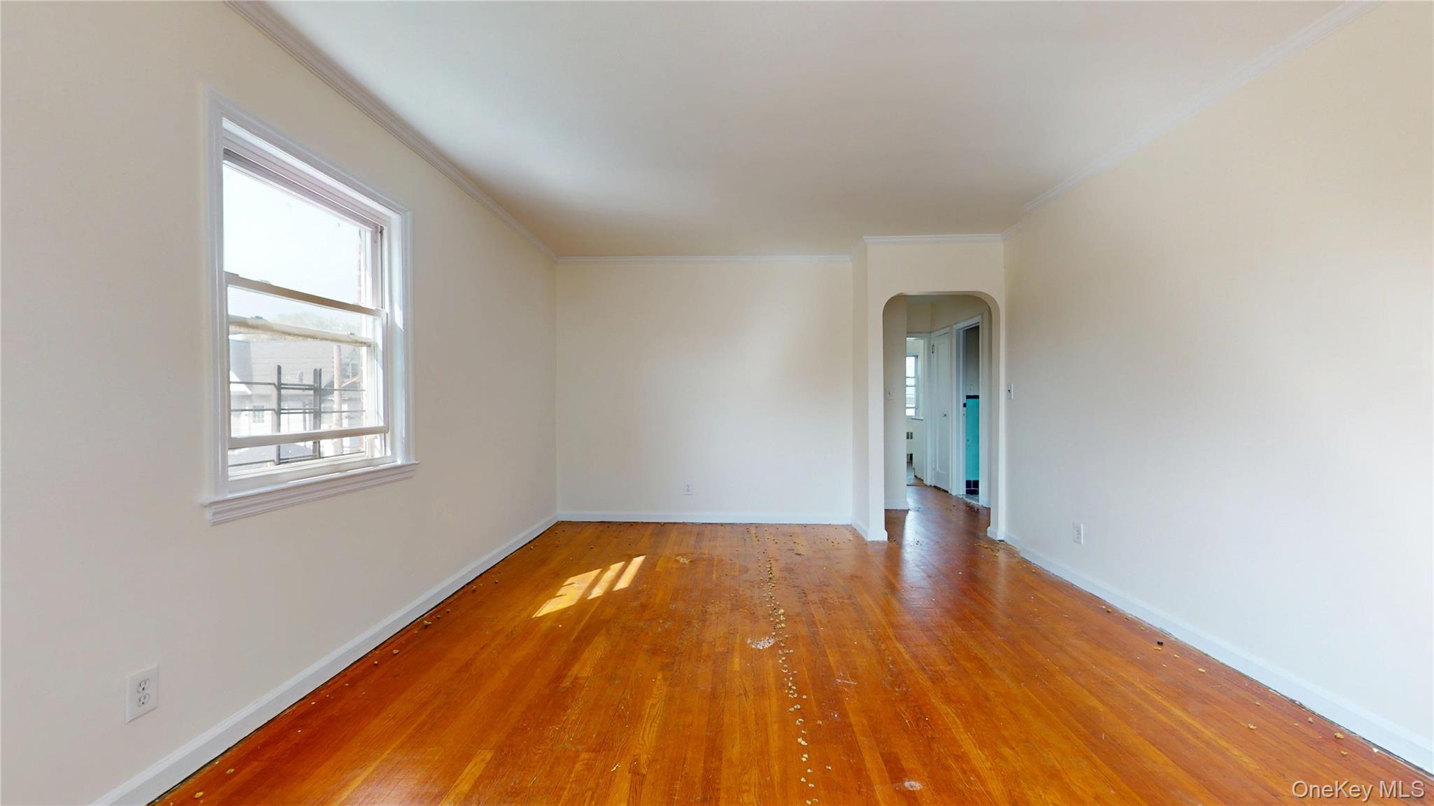 #17 photo, 124-01 Hillside Avenue, Kew Gardens , NY 11415