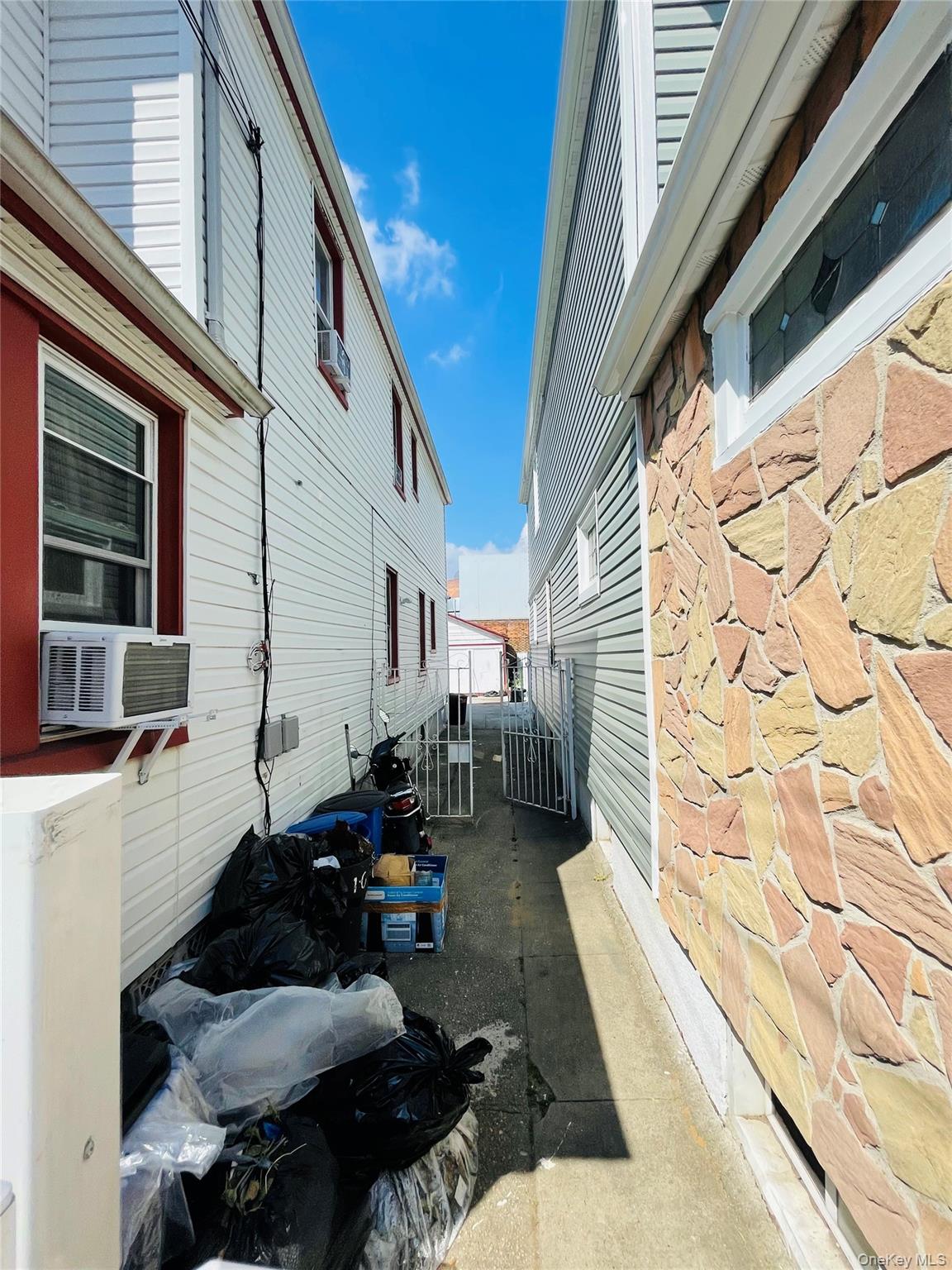 #4 photo, 15013 118th Avenue, Jamaica , NY 11434