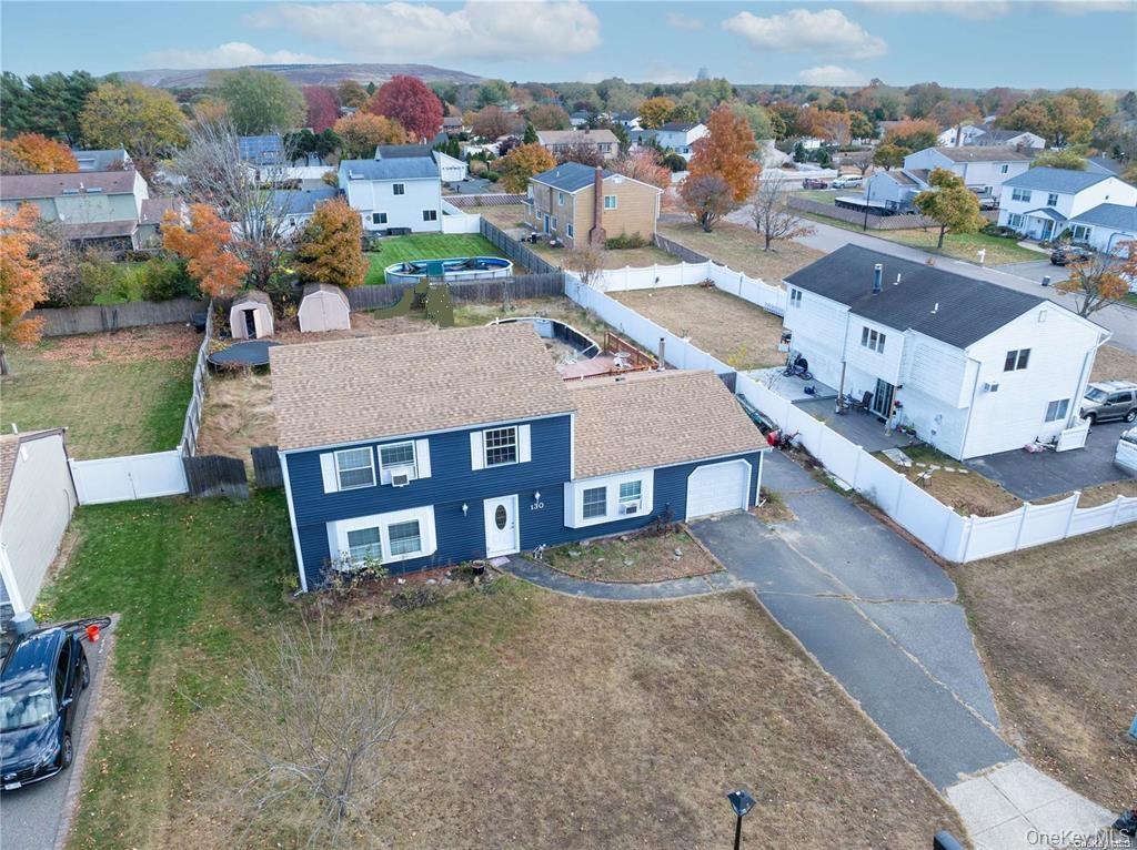 #1 photo, 130 Tarpon Avenue, Medford , NY 11763