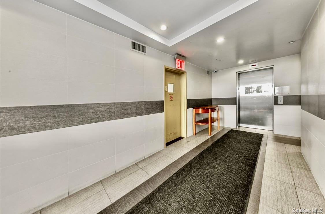 #2 photo, 107-16 37th Avenue, クイーンズ区 Corona , NY 11368