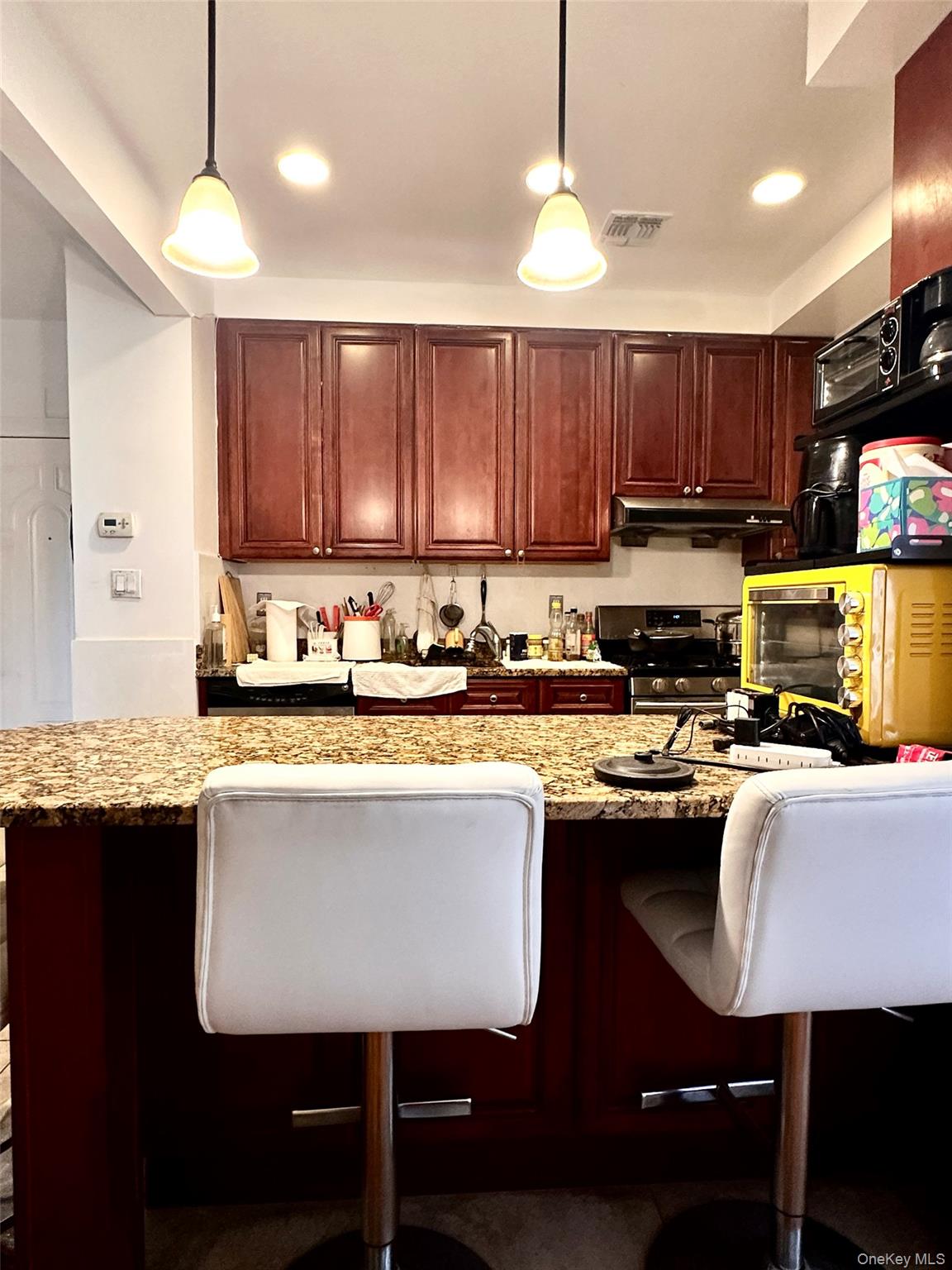 #4 photo, 107-16 37th Avenue, クイーンズ区 Corona , NY 11368