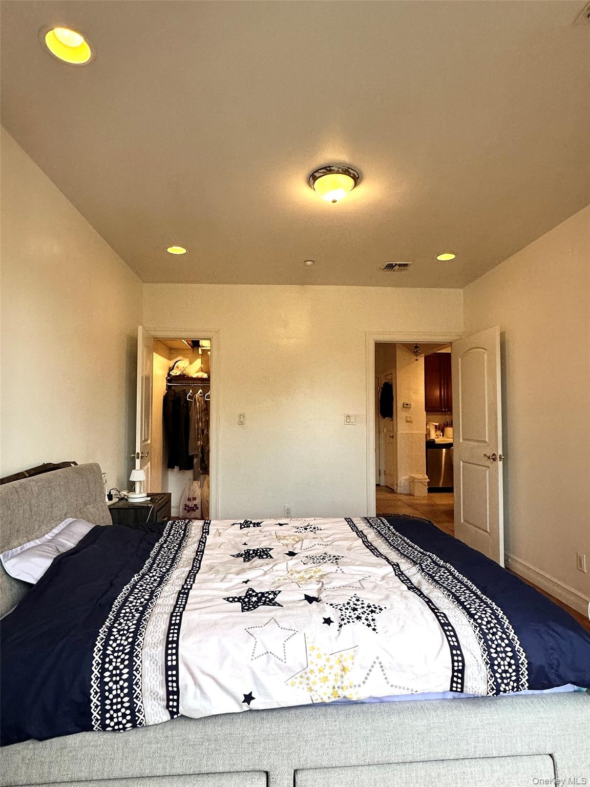 #5 photo, 107-16 37th Avenue, クイーンズ区 Corona , NY 11368