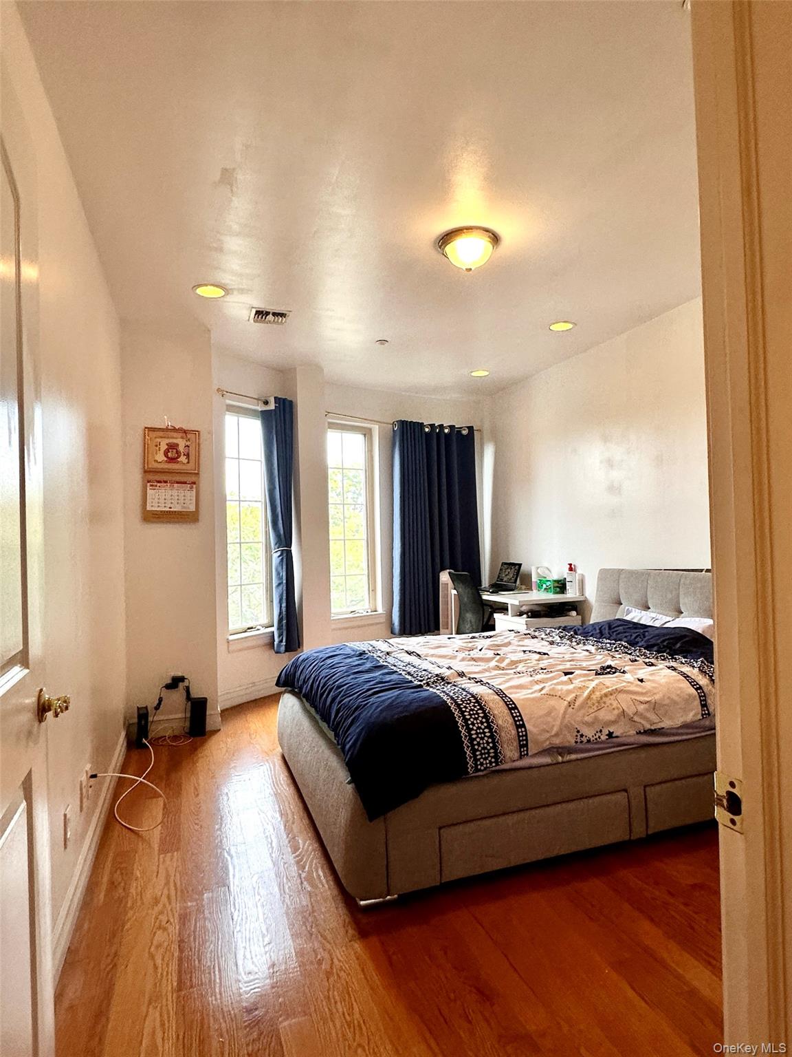 #6 photo, 107-16 37th Avenue, クイーンズ区 Corona , NY 11368