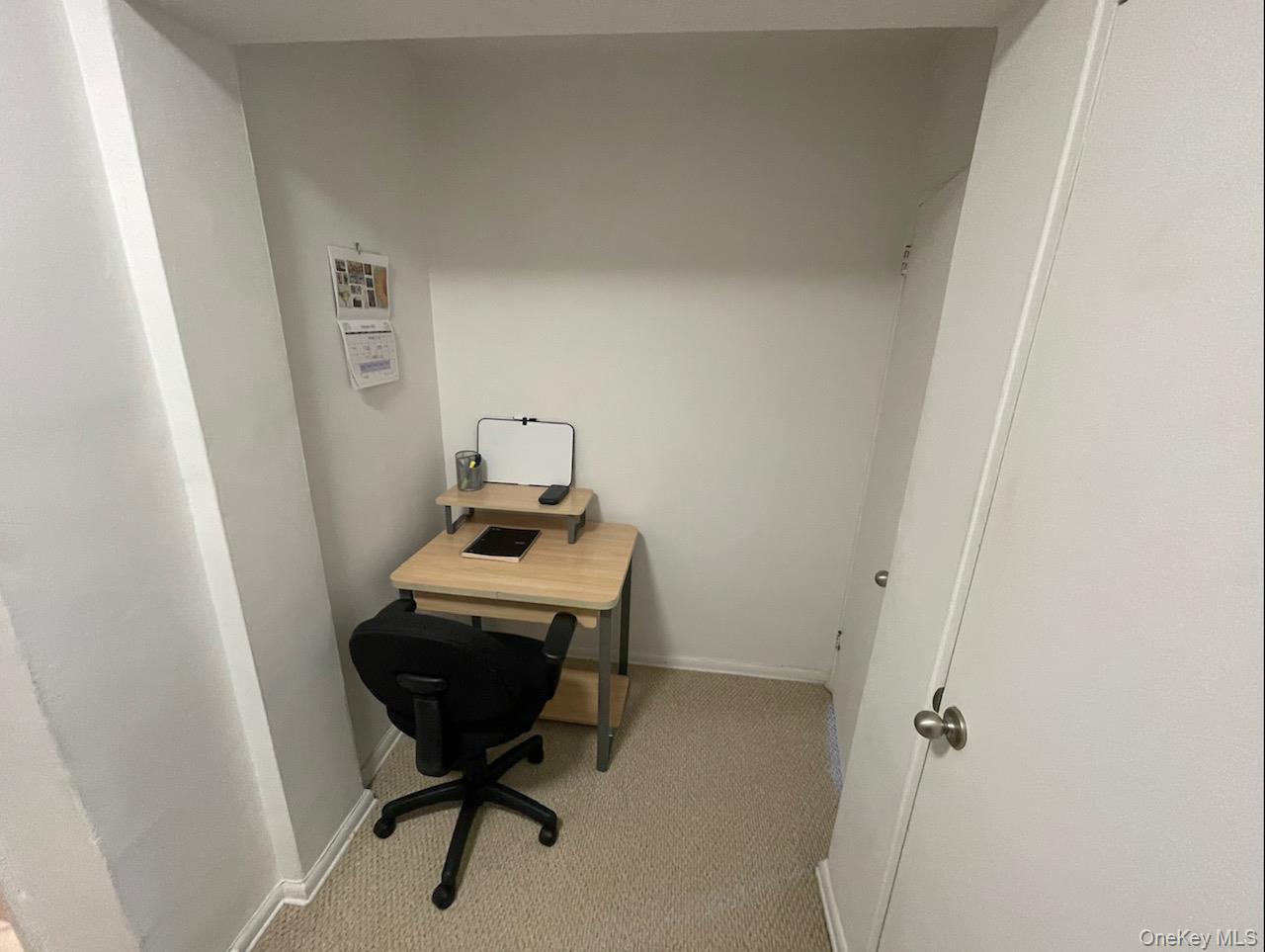 #11 photo, 61 Maine Avenue, ナッソー郡 Rockville Centre , NY 11570