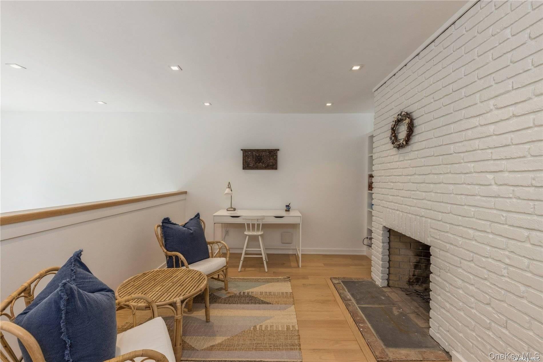 #15 photo, 19 Woodland Way, Quogue , NY 11959