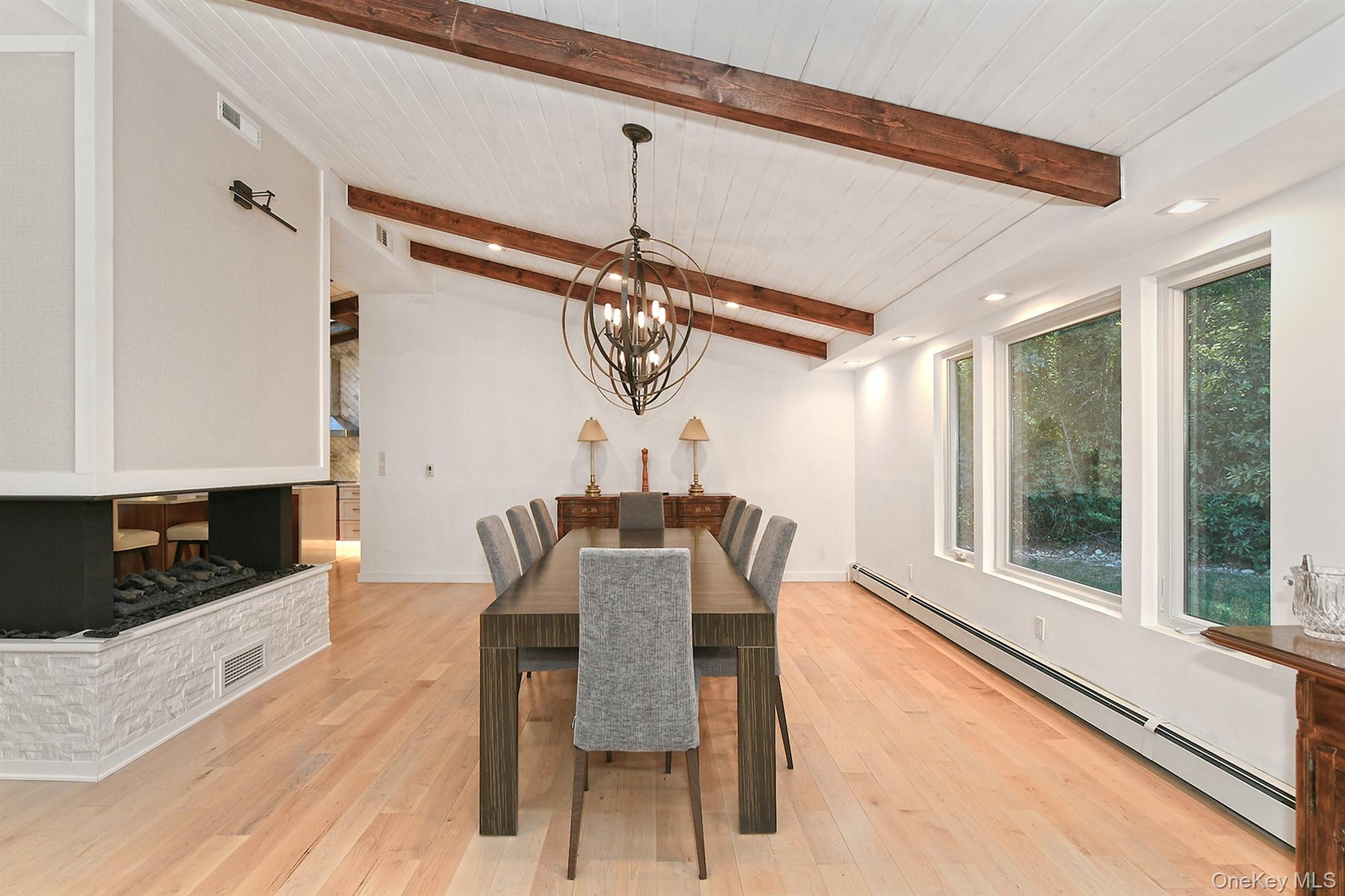 #12 photo, 18 W Mall Drive, Huntington , NY 11743